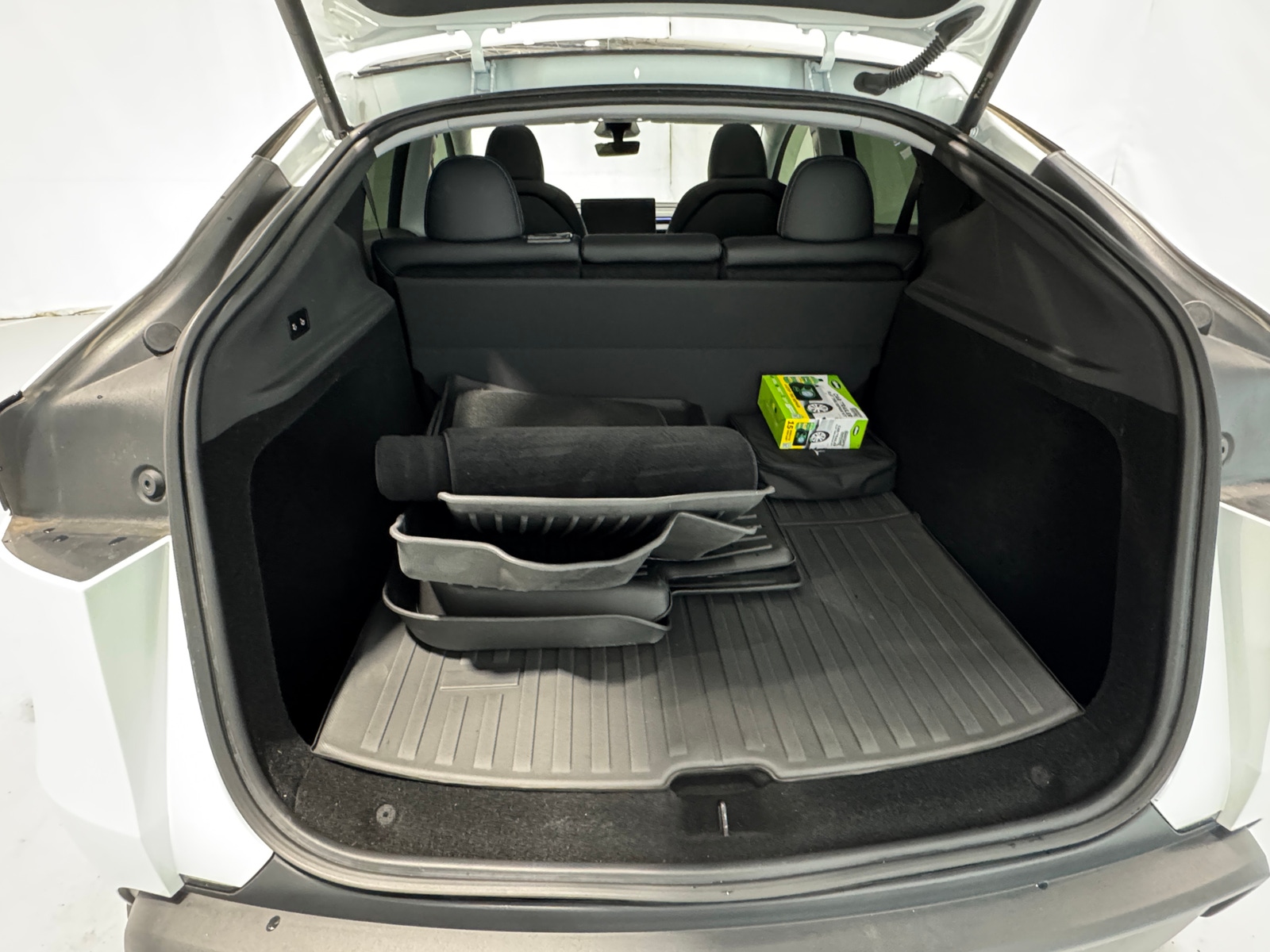 Thumbnail: 2026 Tesla Model Y - 6