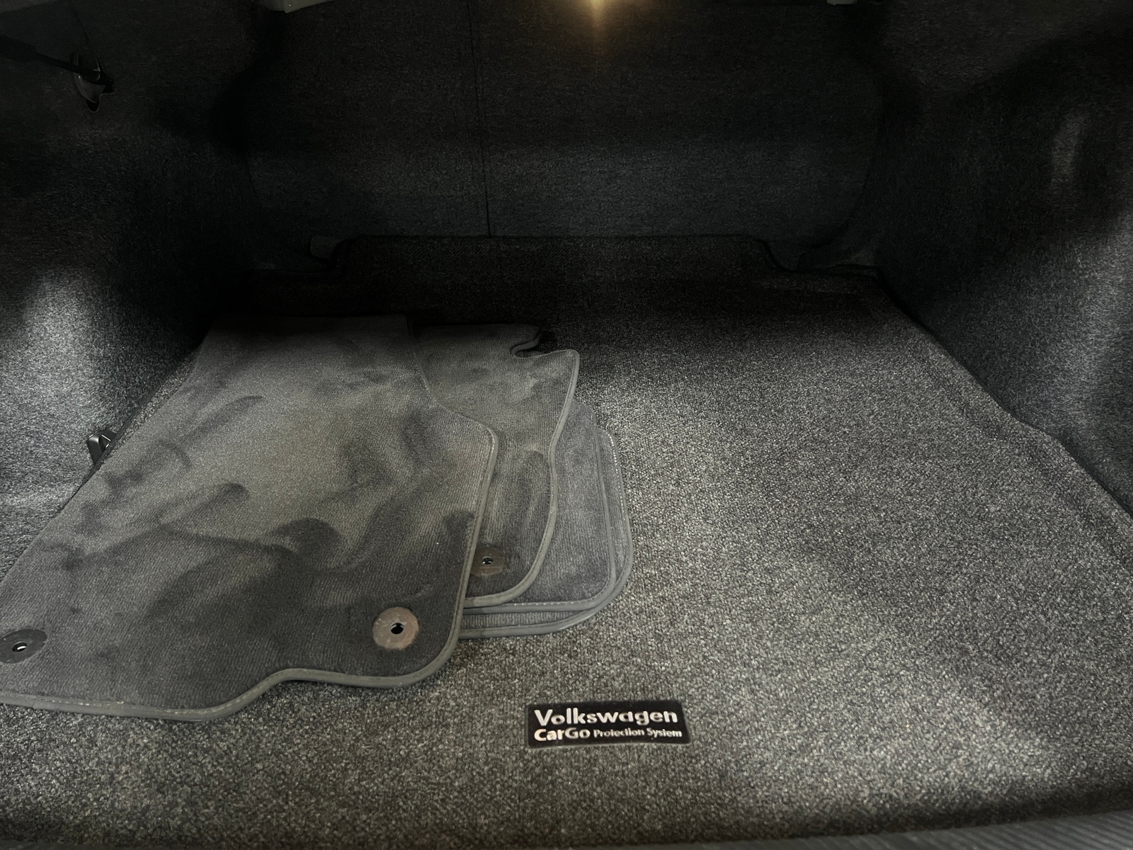 Thumbnail: 2017 Volkswagen Passat - 6