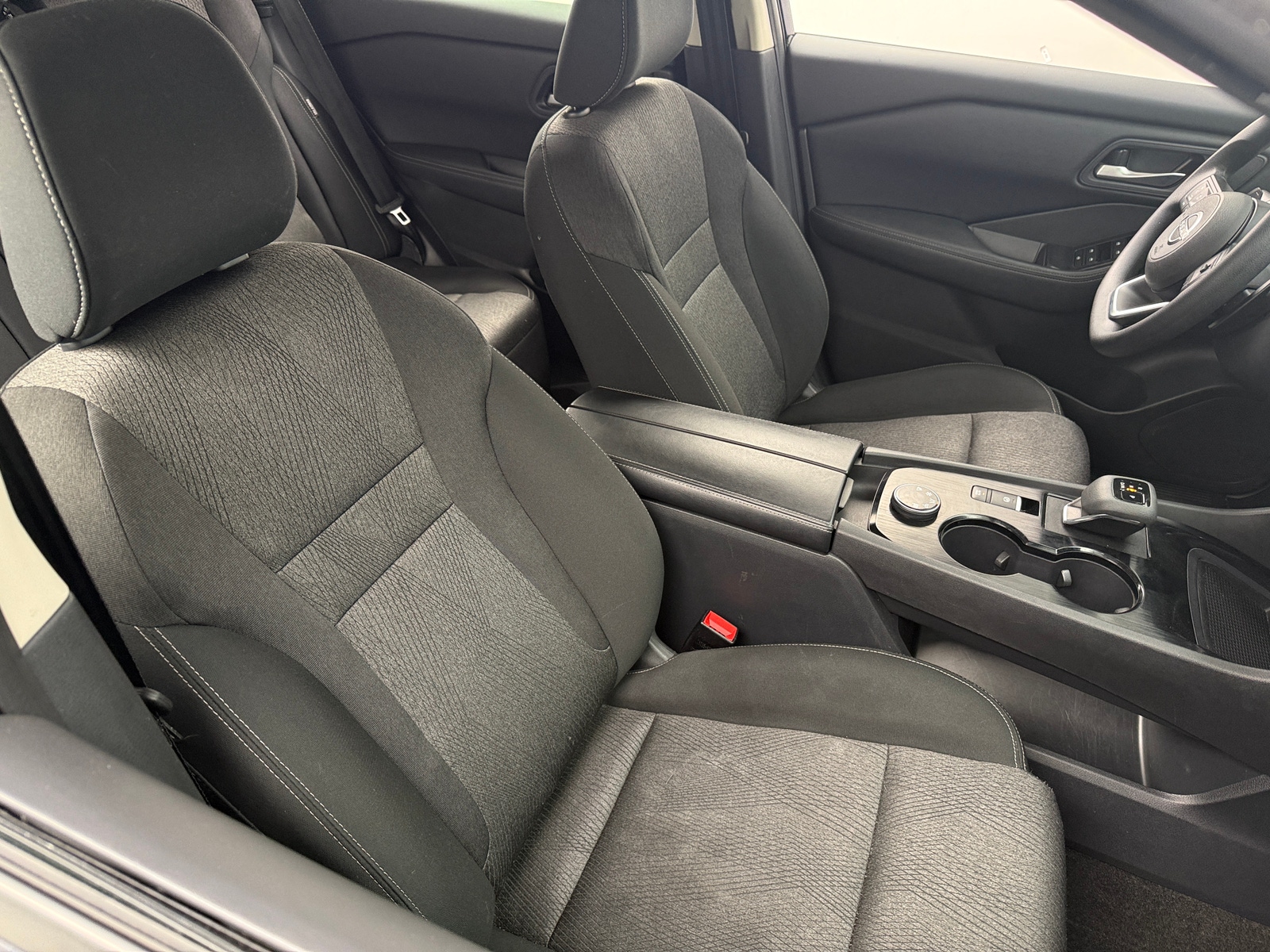 Thumbnail: 2024 Nissan Rogue - 2