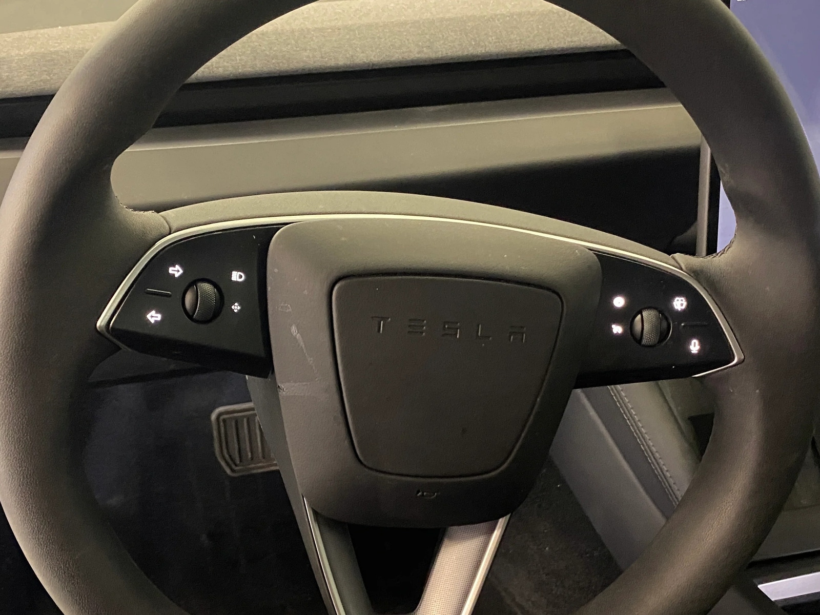 Thumbnail: 2025 Tesla Model 3 - 3