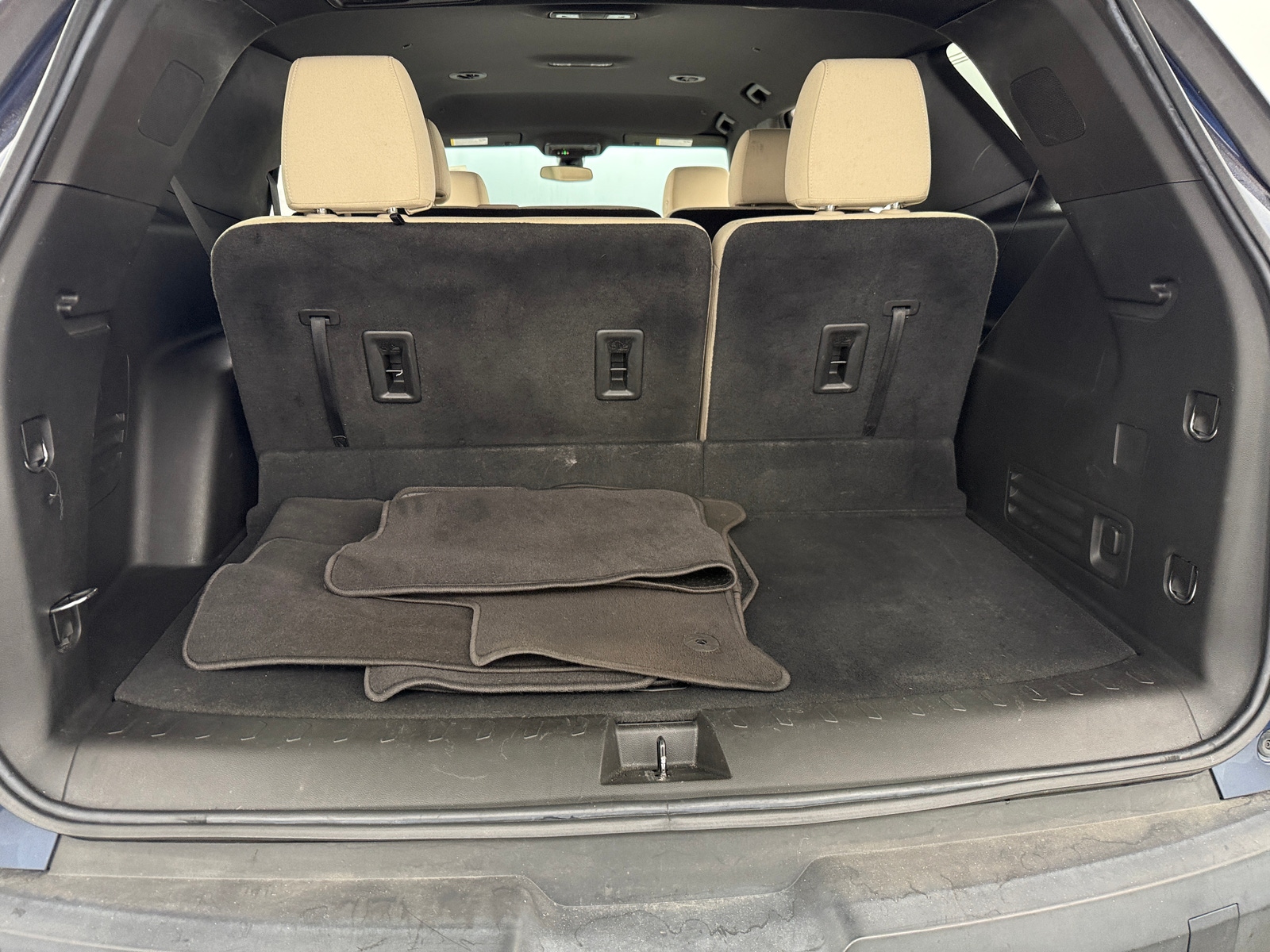 Thumbnail: 2022 Chevrolet Traverse - 7