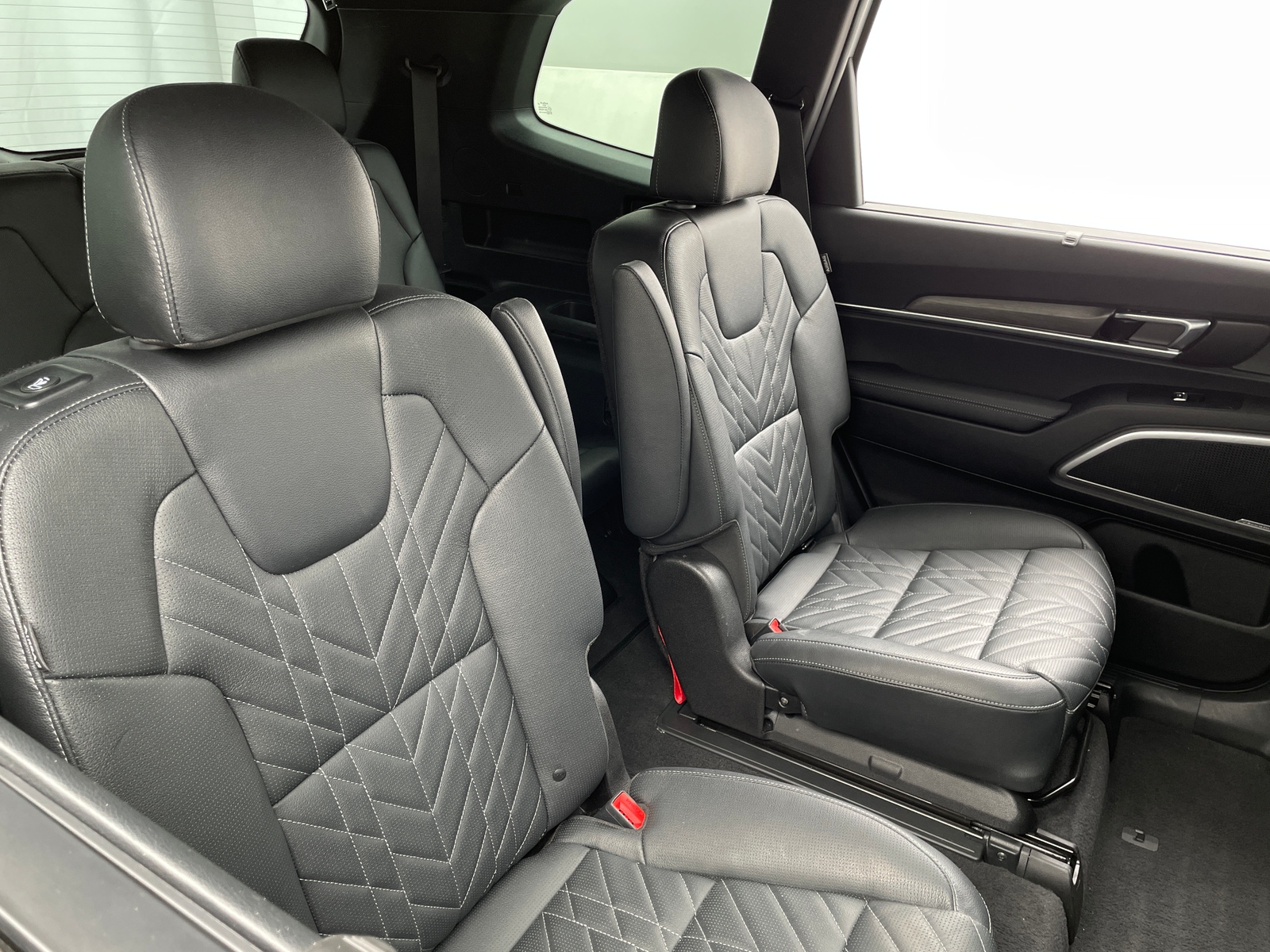 Thumbnail: 2023 Kia Telluride - 5