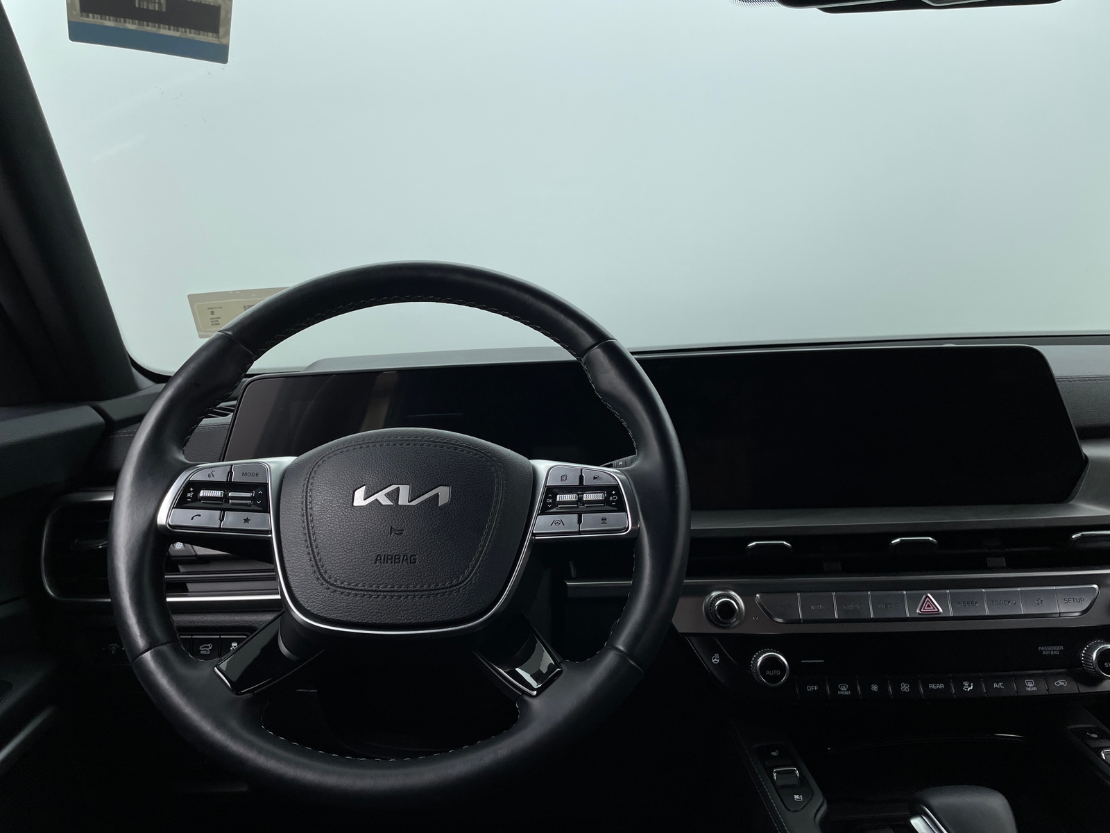 Thumbnail: 2023 Kia Telluride - 4