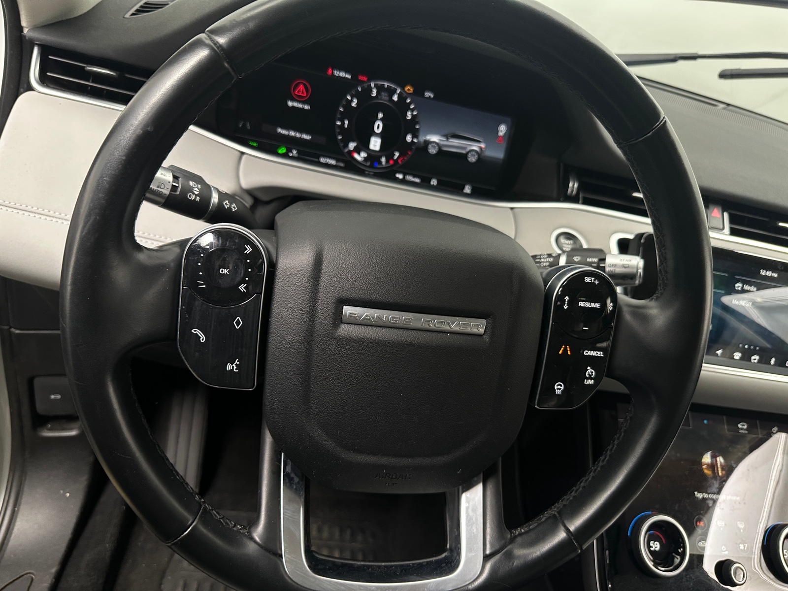 Thumbnail: 2020 Land Rover Range Rover Evoque - 4