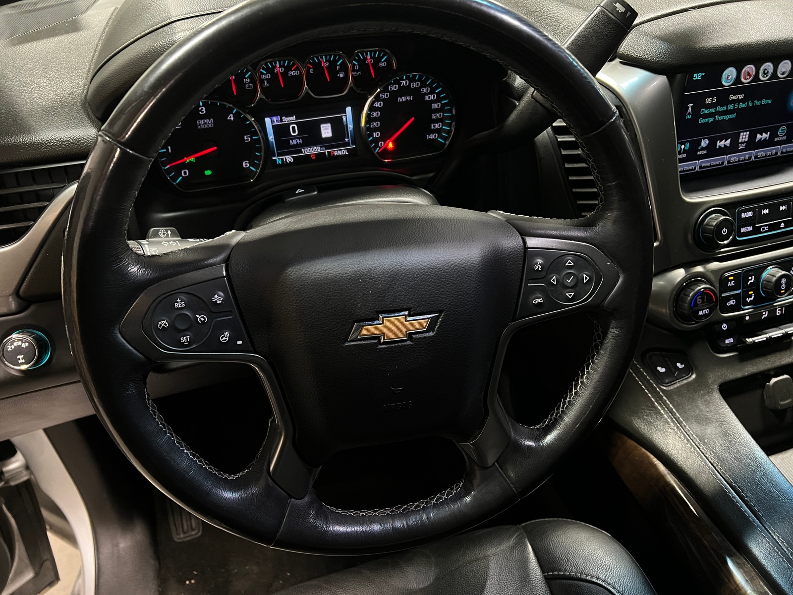 Thumbnail: 2018 Chevrolet Suburban - 4