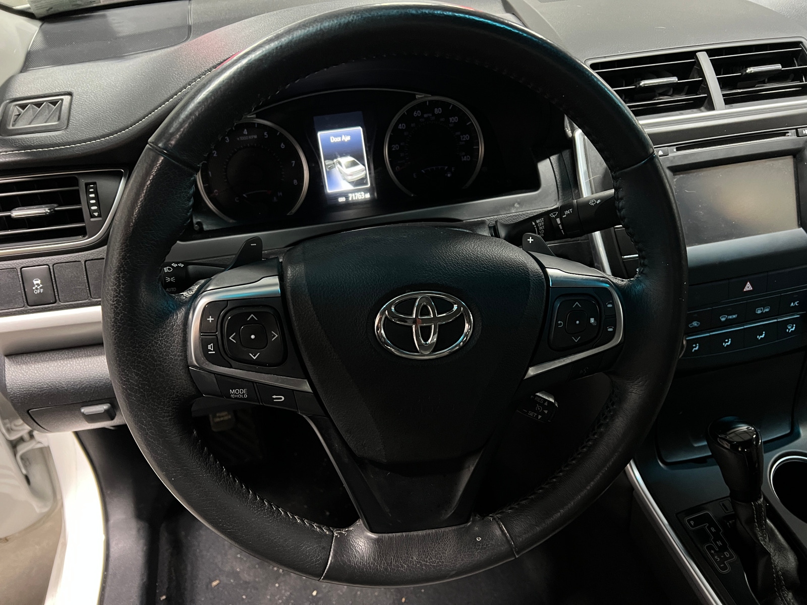 Thumbnail: 2016 Toyota Camry - 5