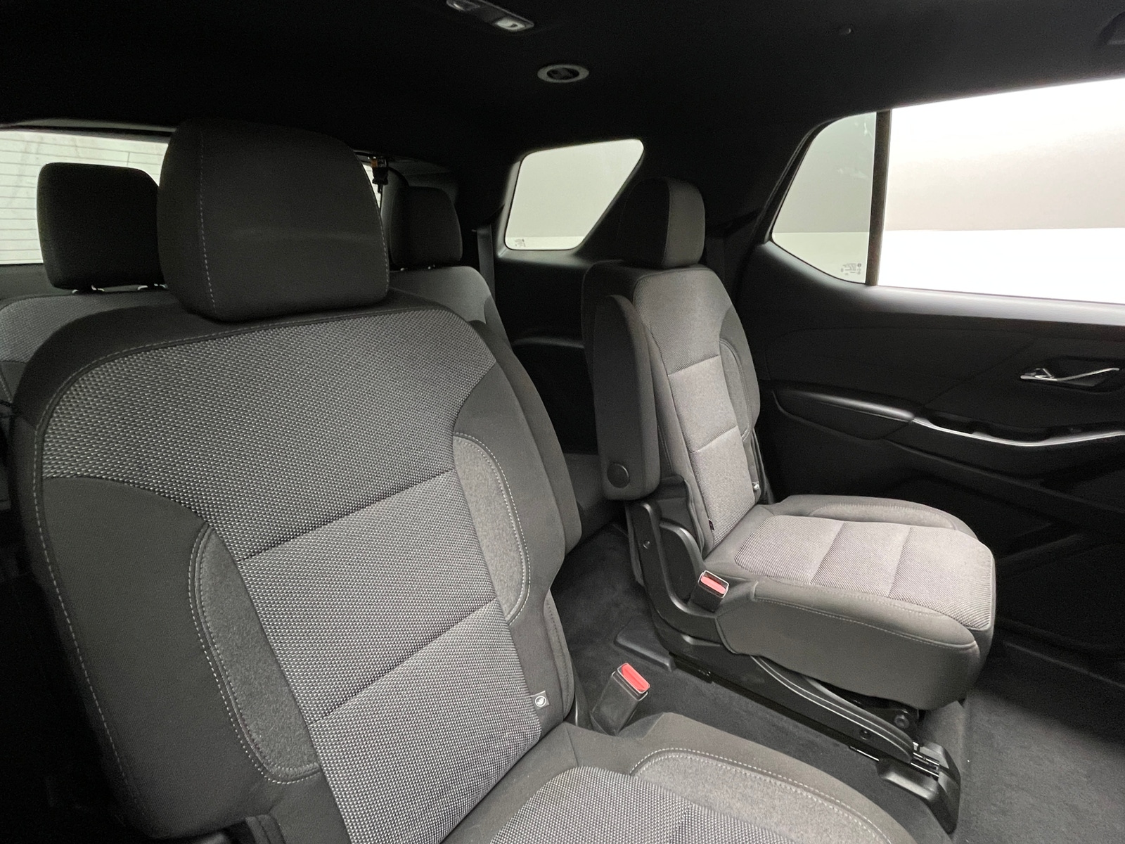 Thumbnail: 2023 Chevrolet Traverse - 6