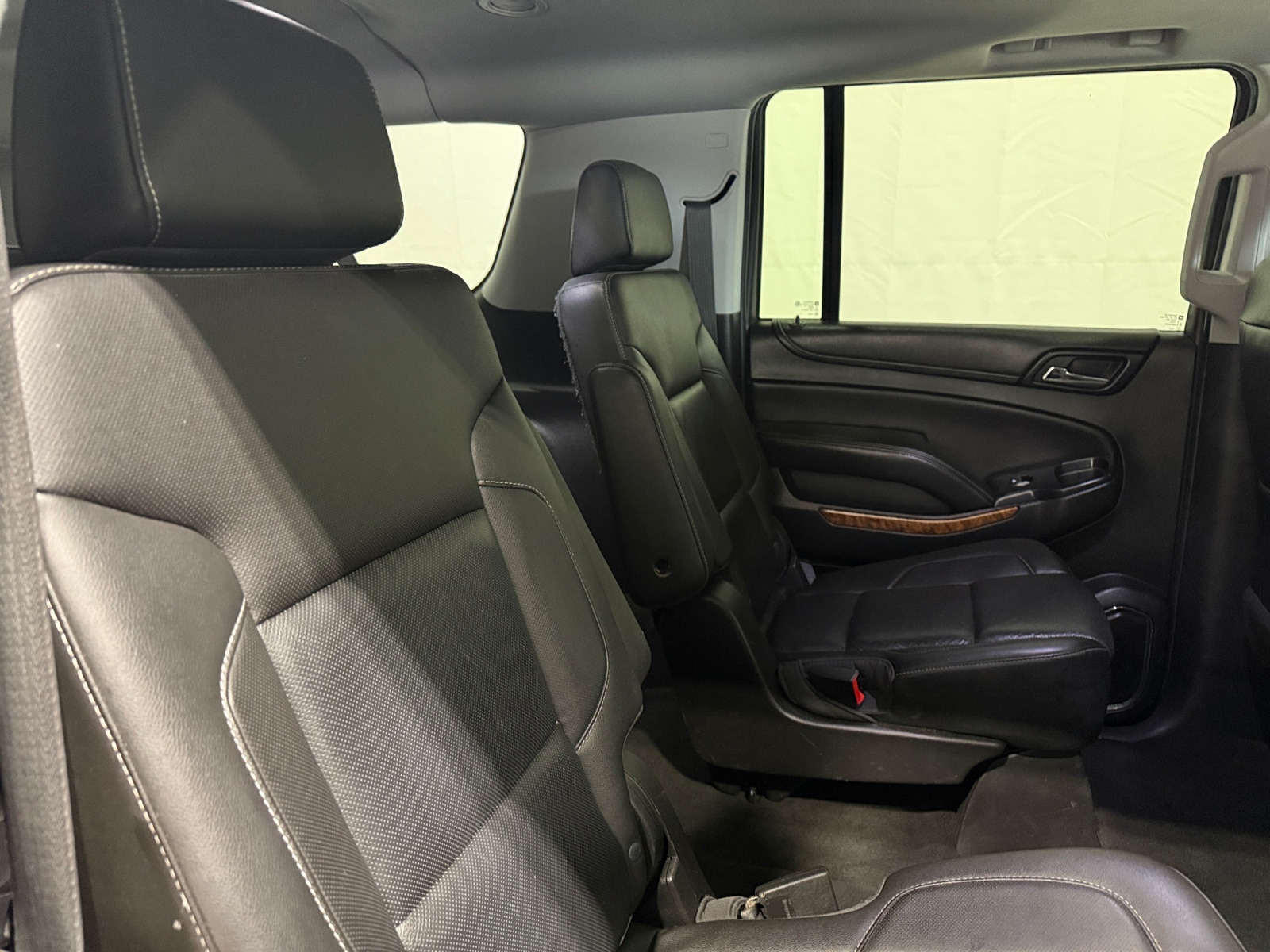 Thumbnail: 2018 Chevrolet Suburban - 5