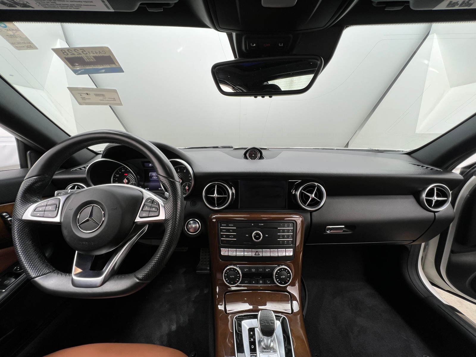 Thumbnail: 2018 Mercedes-Benz SLC - 3