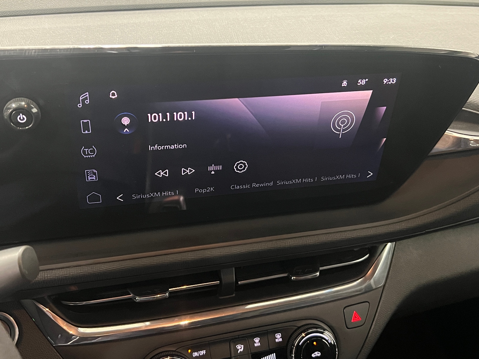 Thumbnail: 2025 Buick Envista - 4