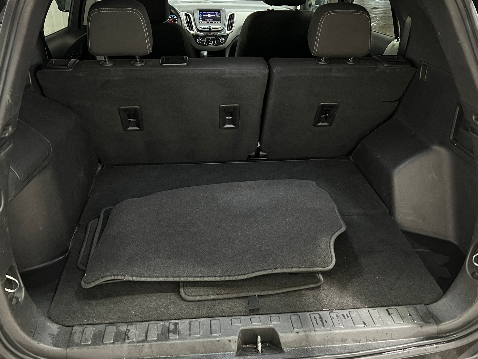 Thumbnail: 2023 Chevrolet Equinox - 7