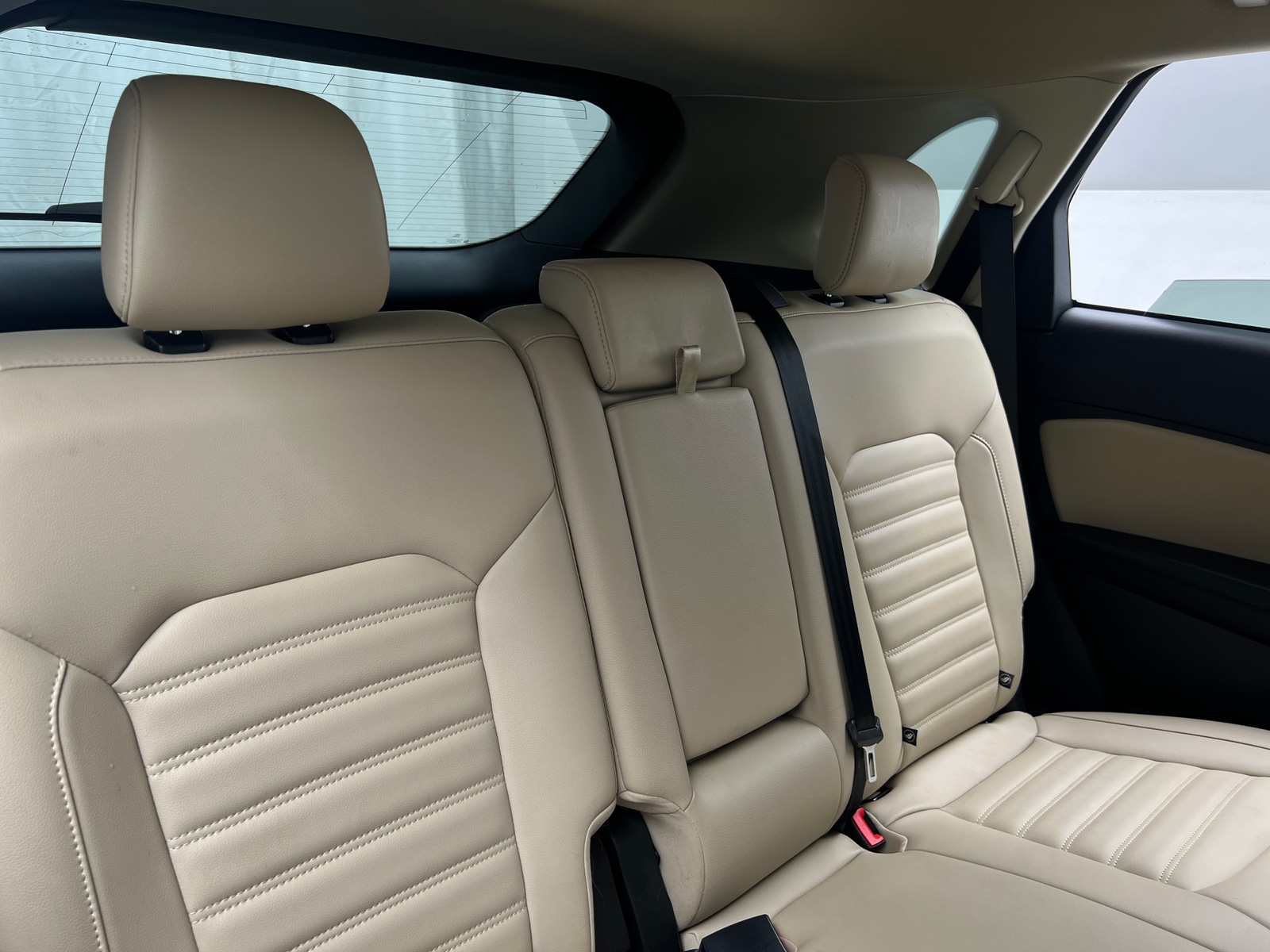 Thumbnail: 2023 Ford Edge - 5