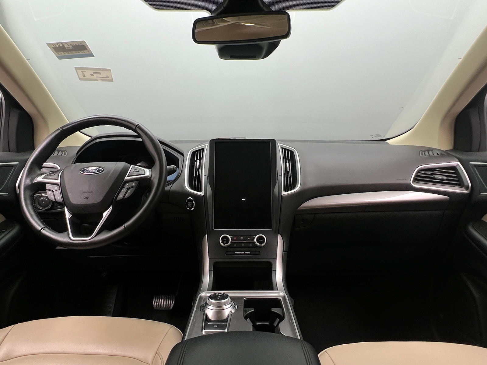 Thumbnail: 2023 Ford Edge - 2