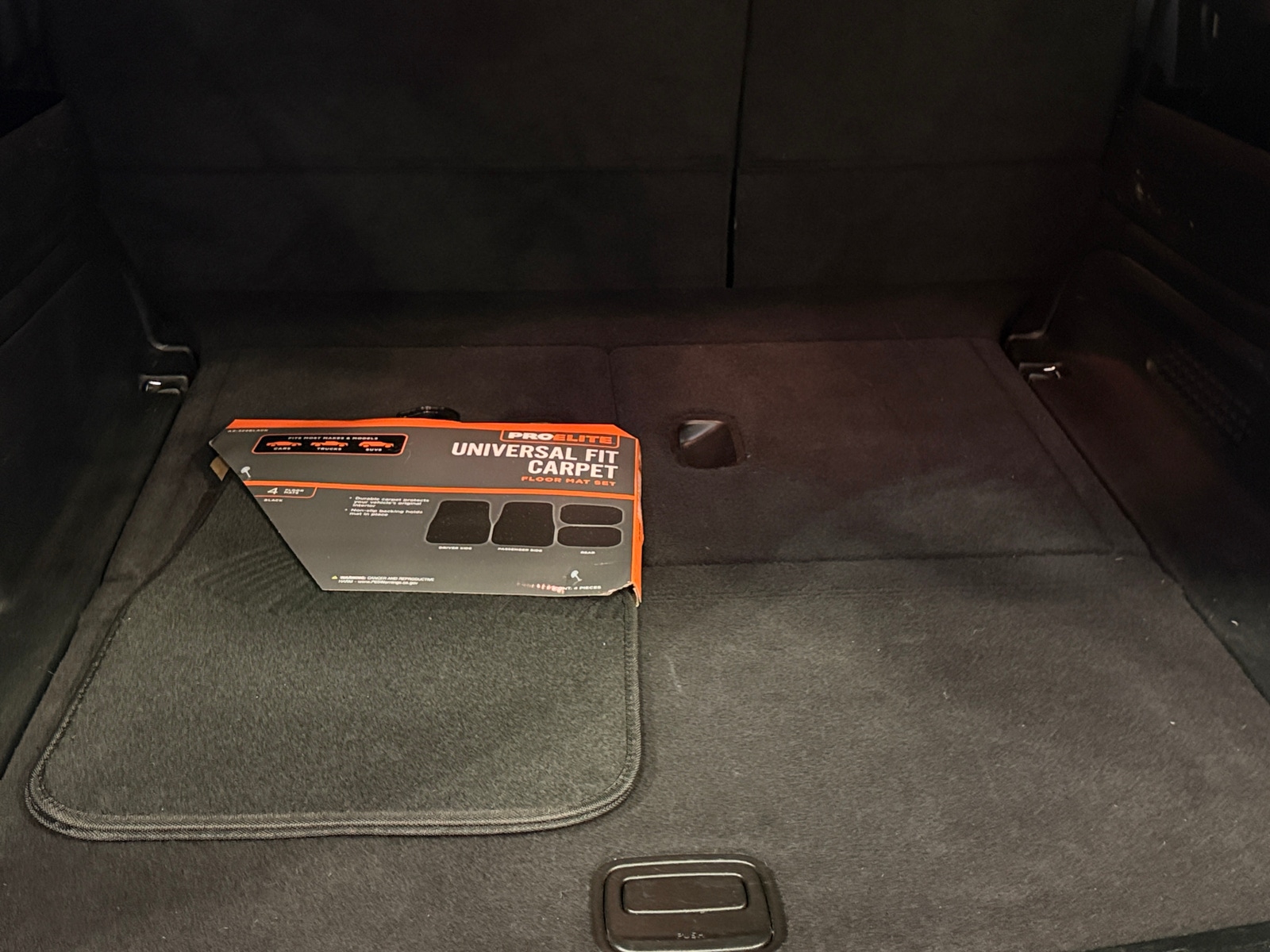 Thumbnail: 2023 Dodge Durango - 7