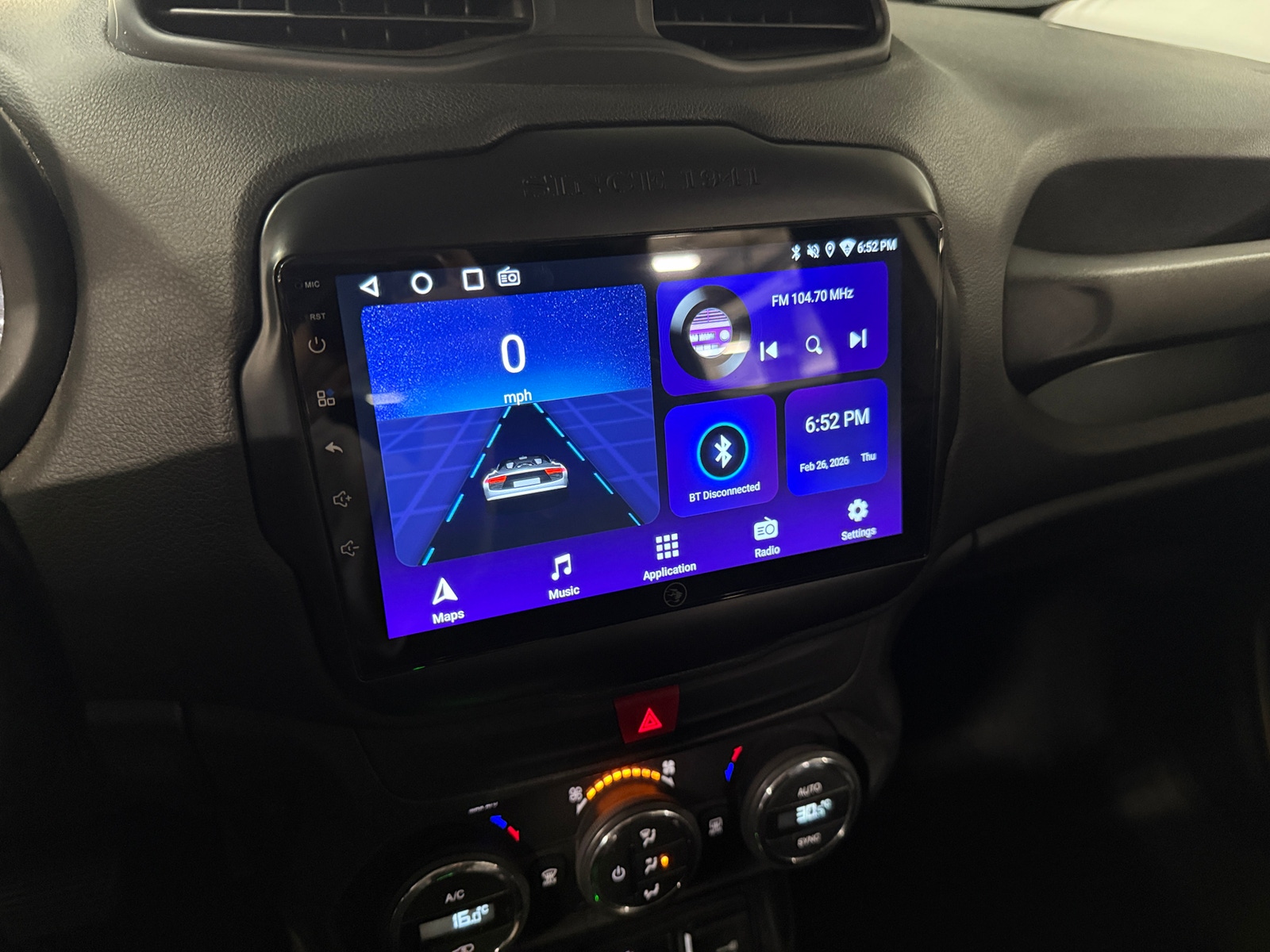 Thumbnail: 2017 Jeep Renegade - 4