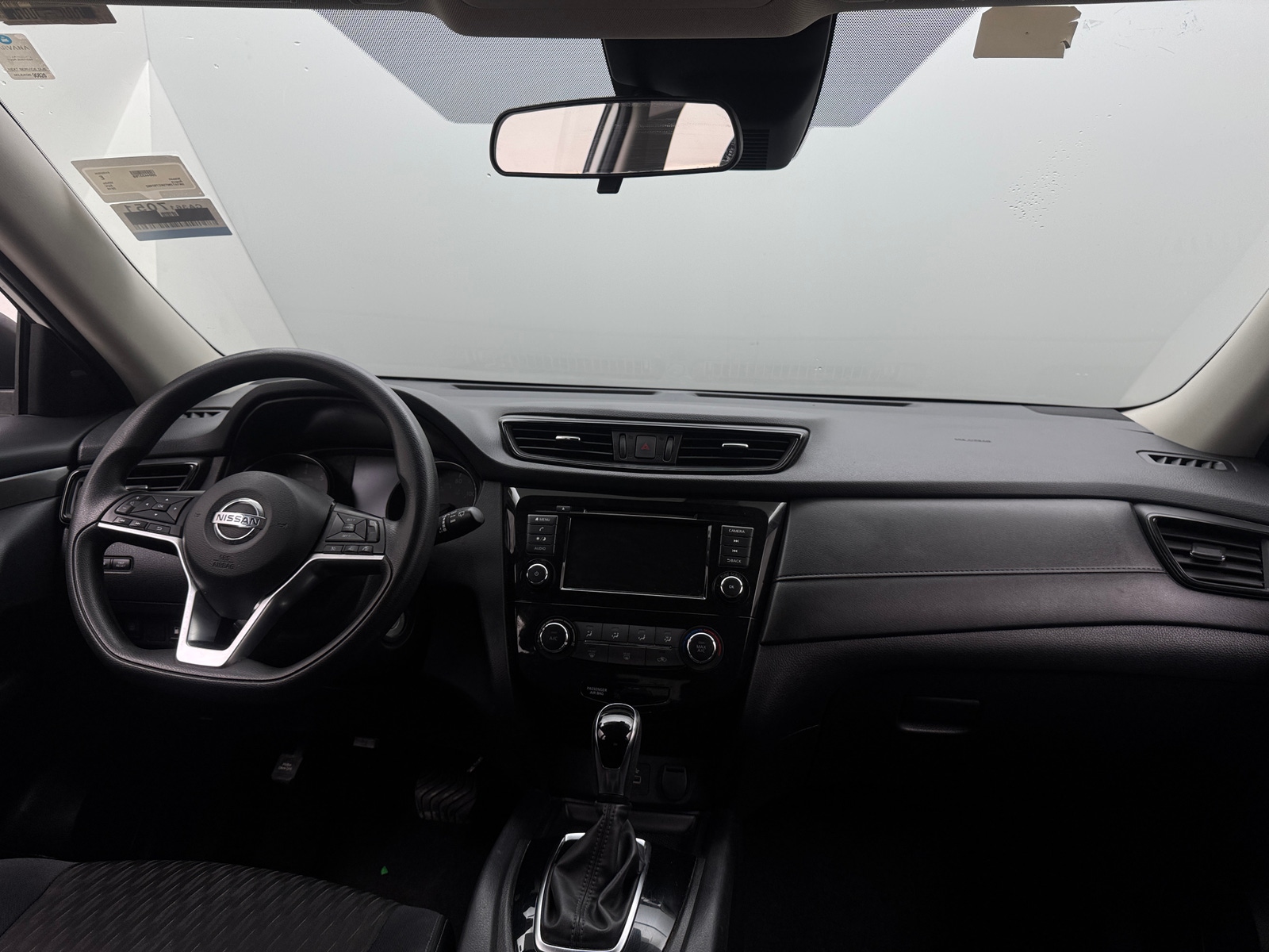 Thumbnail: 2019 Nissan Rogue - 3