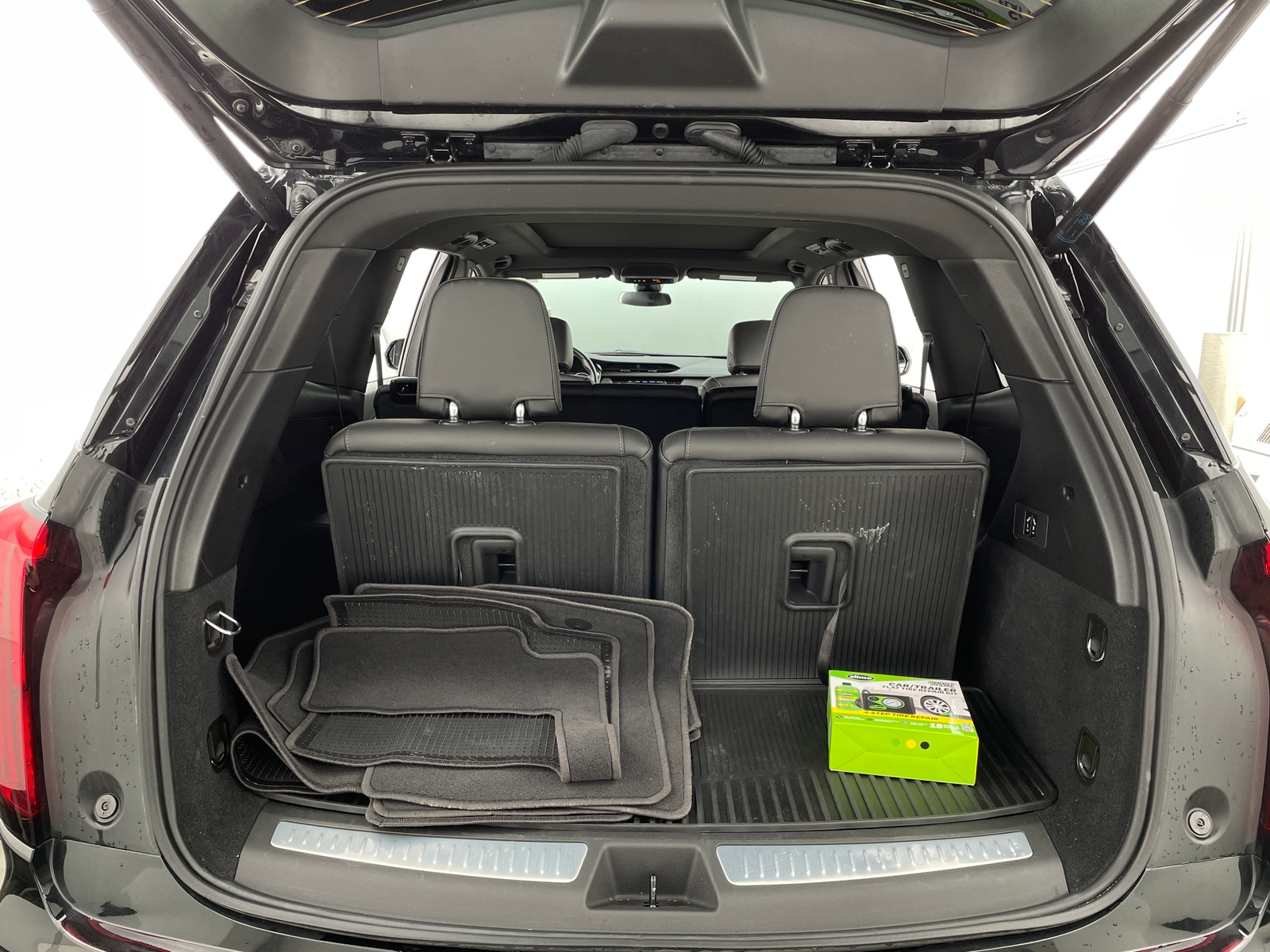 Thumbnail: 2024 Cadillac XT6 - 6