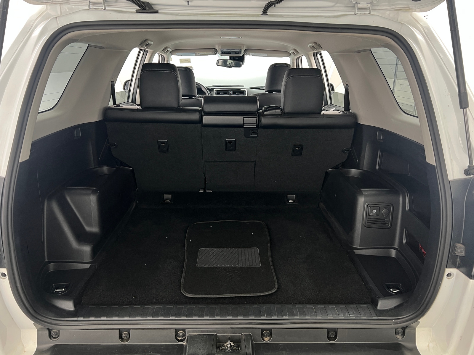 Thumbnail: 2024 Toyota 4Runner - 6