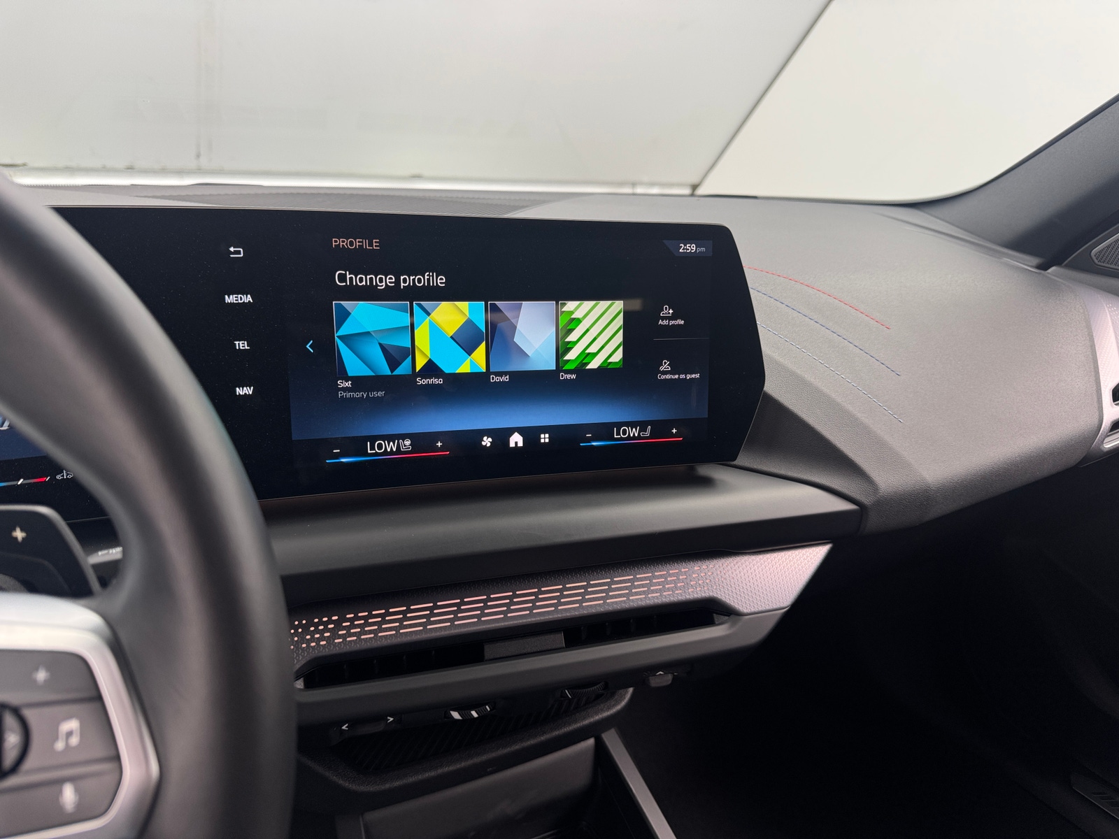 Thumbnail: 2025 BMW 2 Series - 3