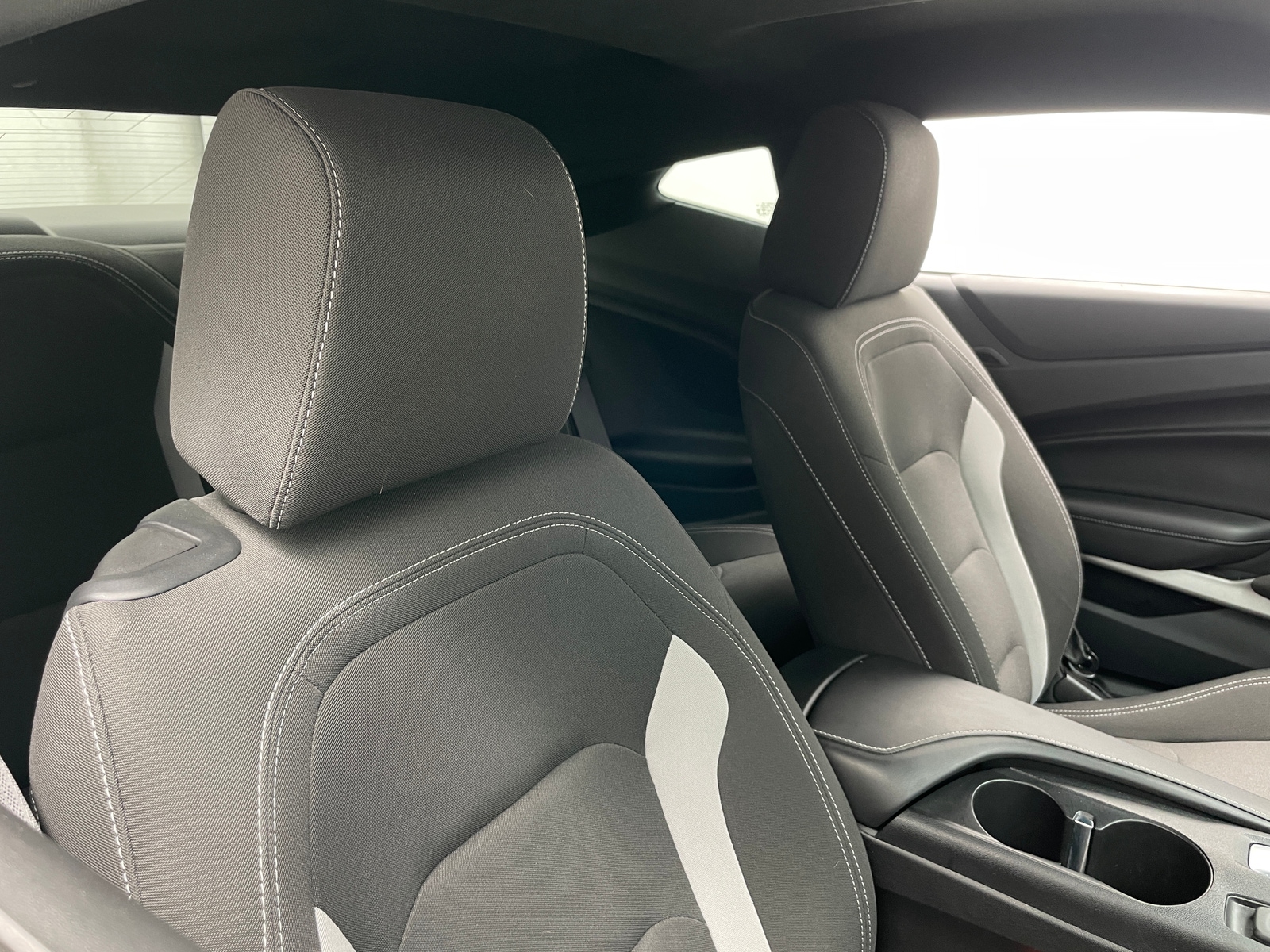 Thumbnail: 2019 Chevrolet Camaro - 2