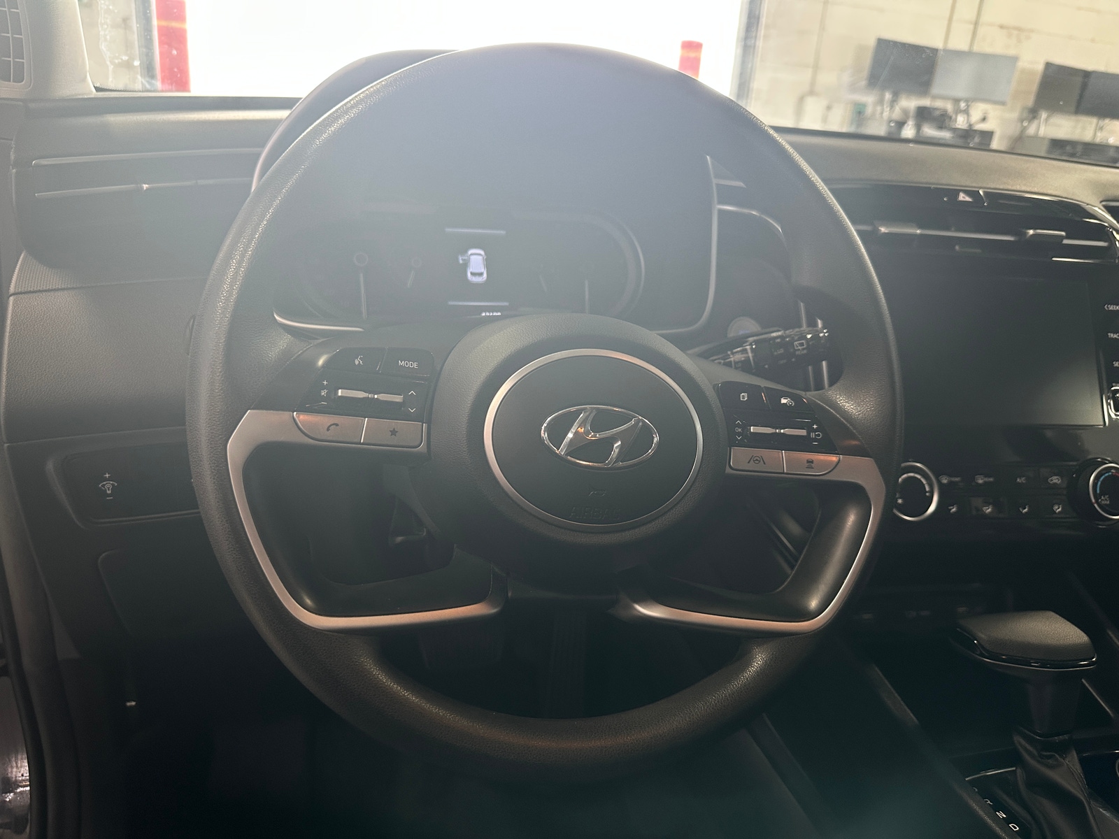 Thumbnail: 2022 Hyundai Tucson - 5