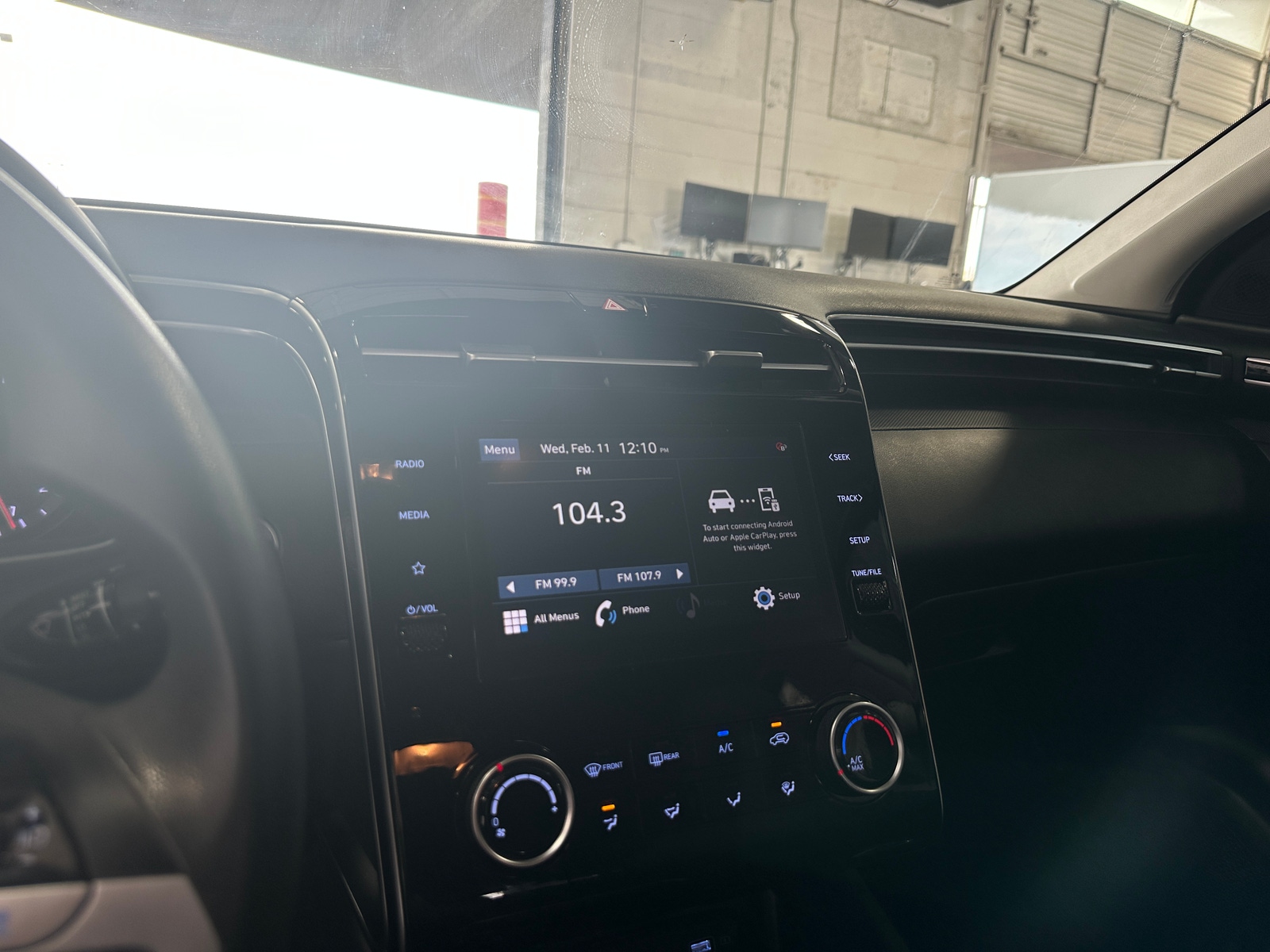 Thumbnail: 2022 Hyundai Tucson - 4