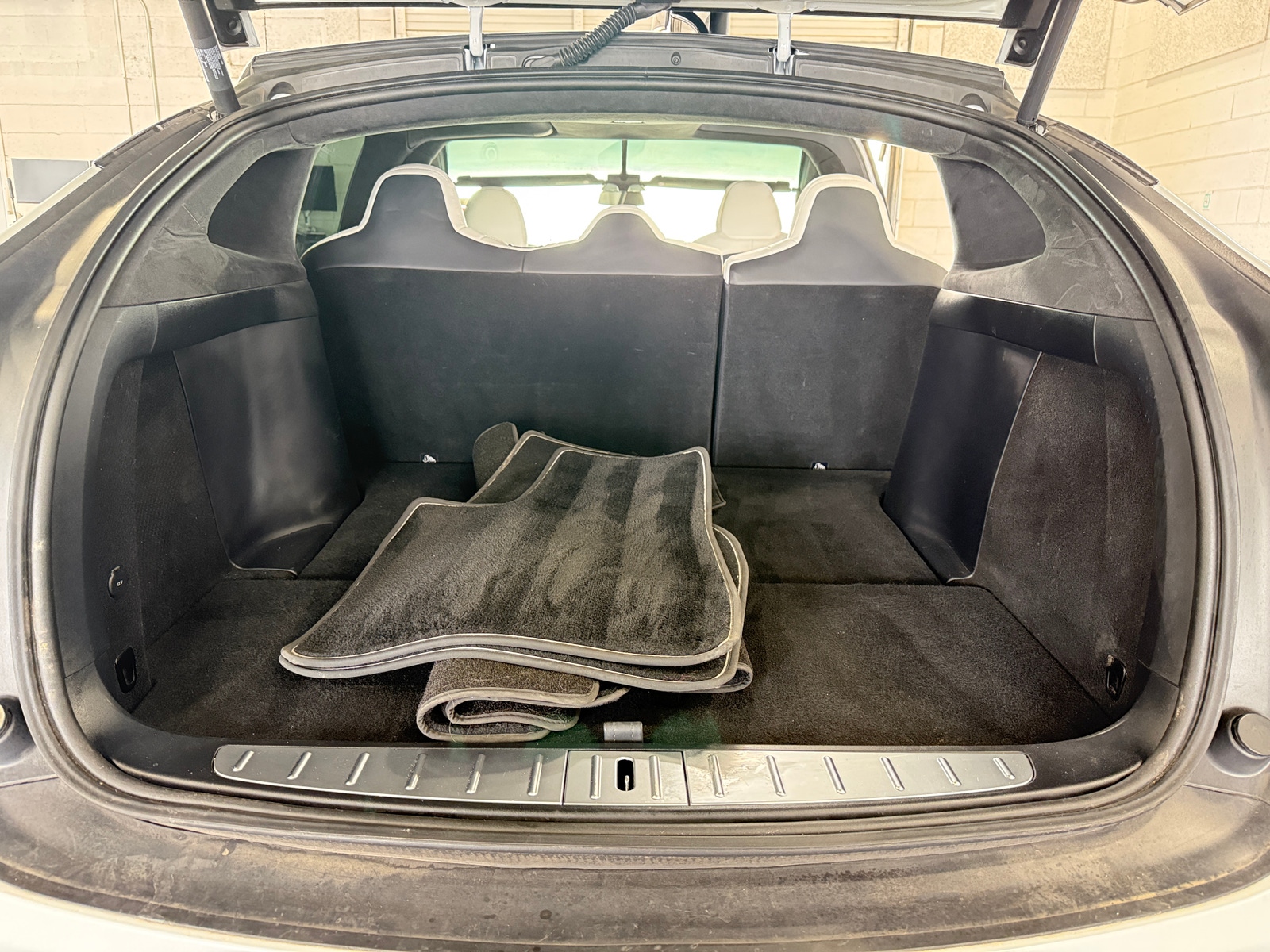 Thumbnail: 2020 Tesla Model X - 5