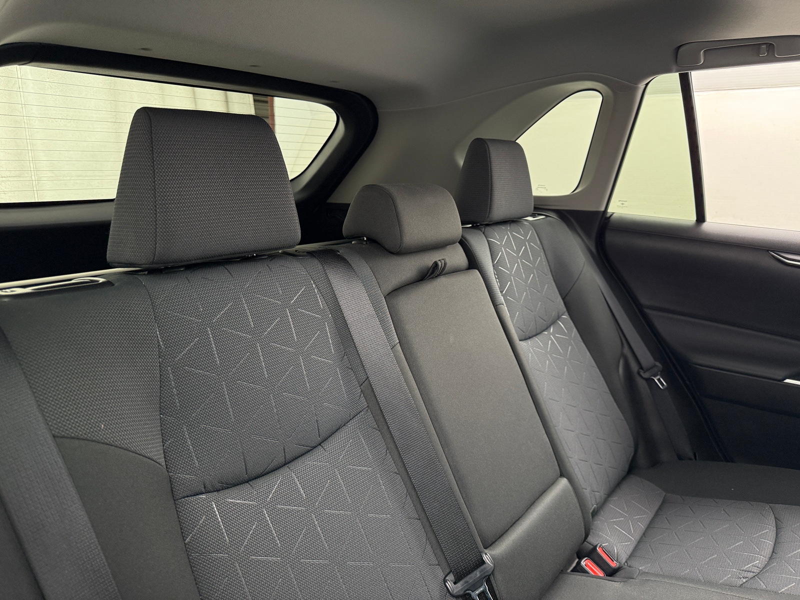 Thumbnail: 2025 Toyota RAV4 - 6