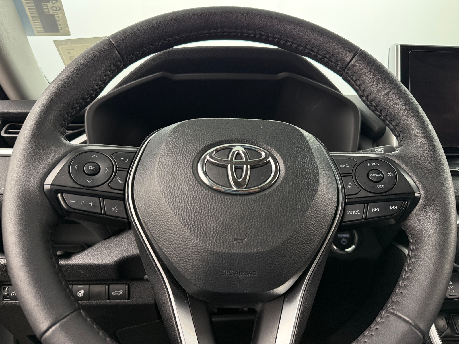 Thumbnail: 2025 Toyota RAV4 - 5