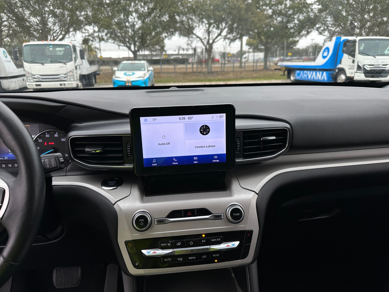 Thumbnail: 2023 Ford Explorer - 4