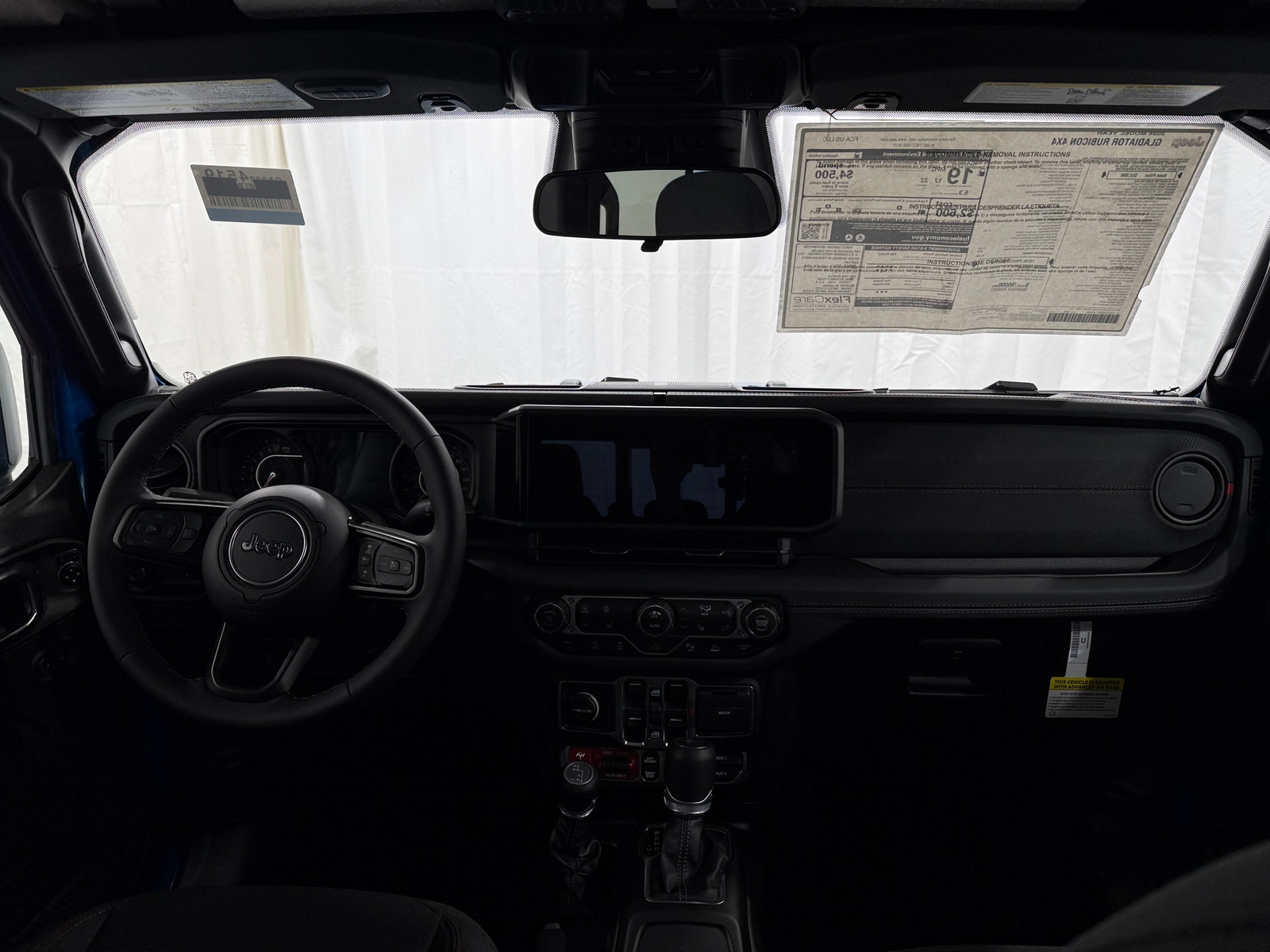 Thumbnail: 2026 Jeep Gladiator - 3