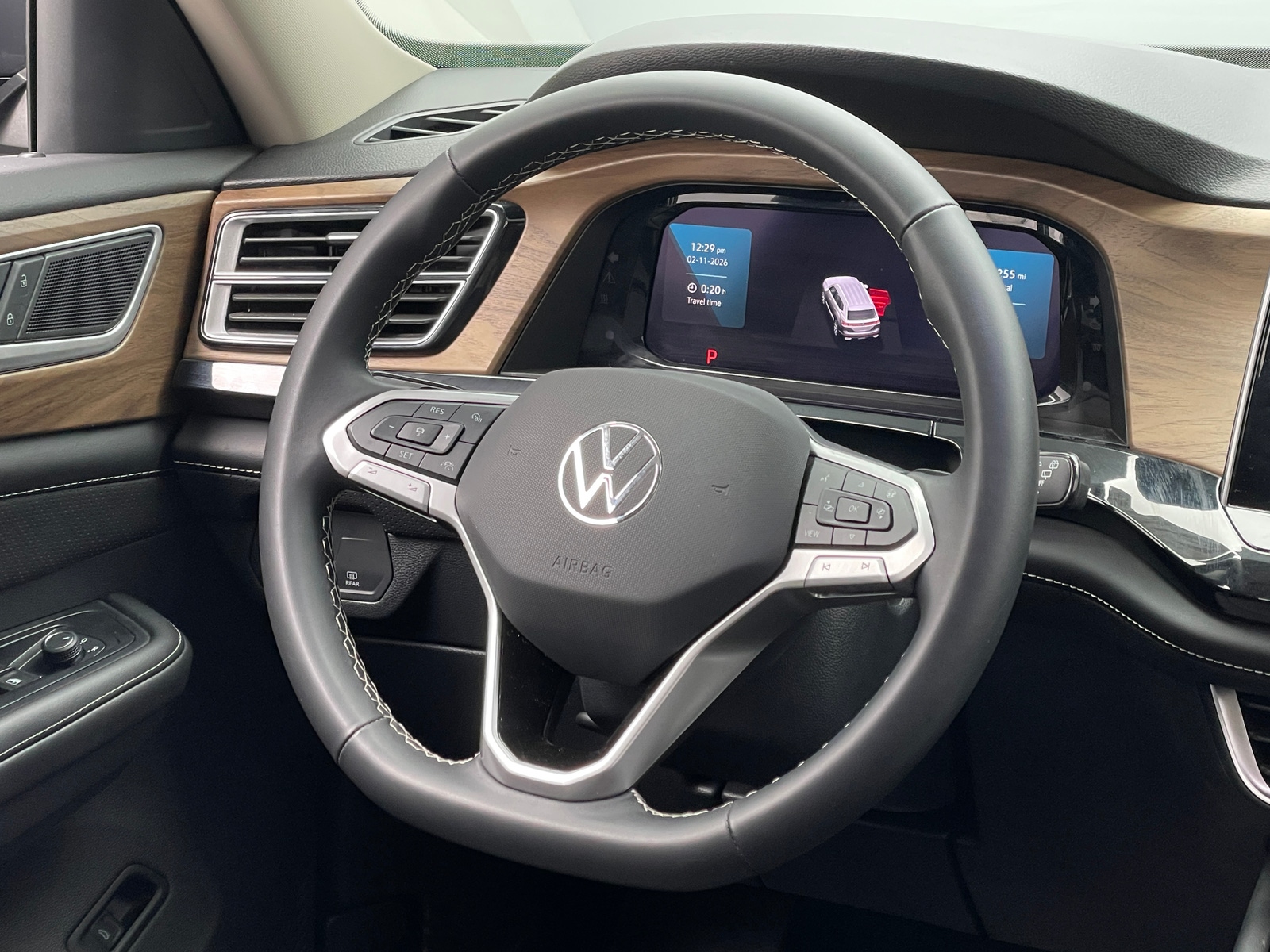 Thumbnail: 2025 Volkswagen Atlas - 4