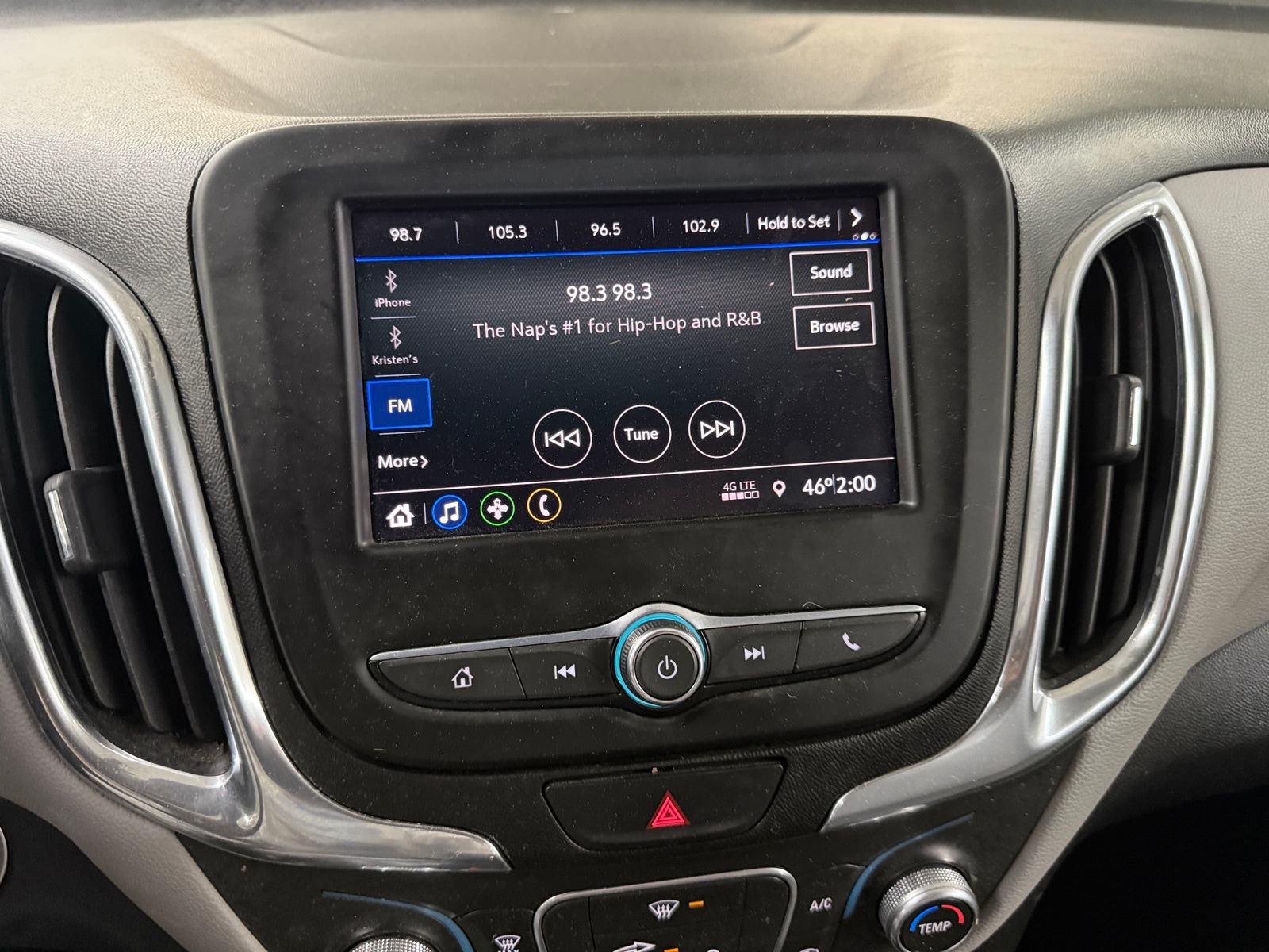 Thumbnail: 2020 Chevrolet Equinox - 4