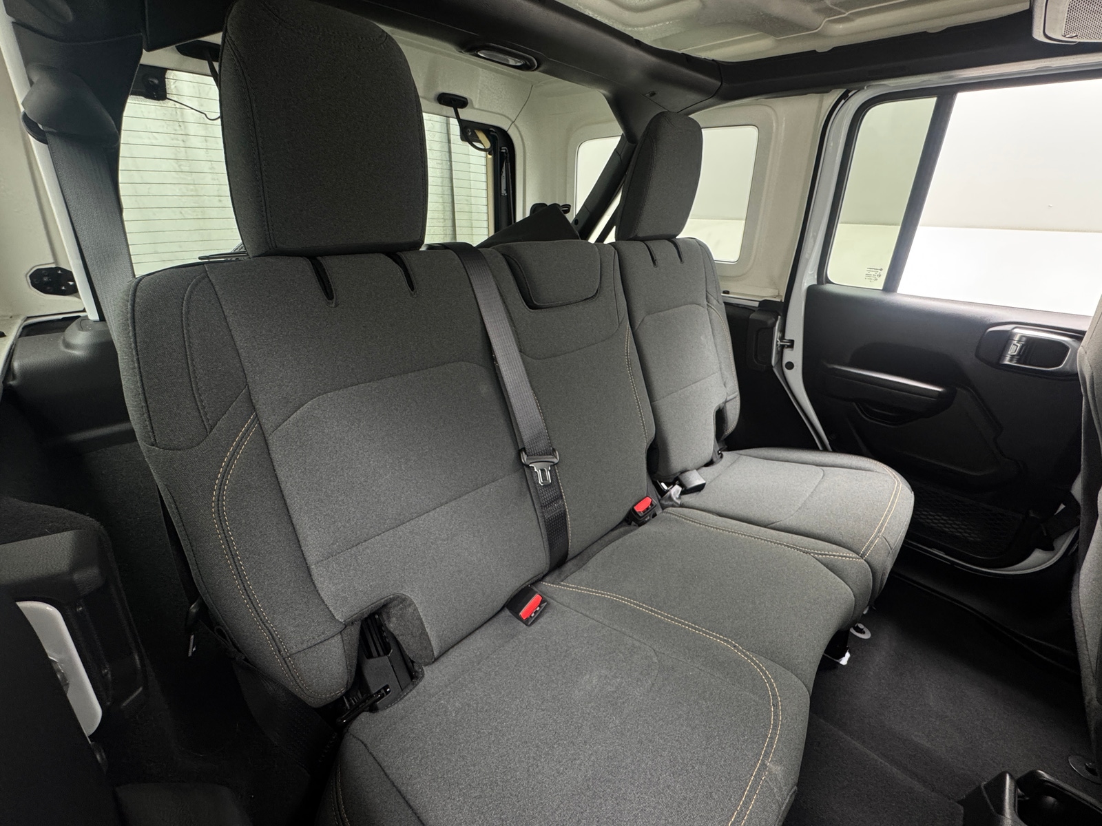 Thumbnail: 2025 Jeep Wrangler - 6