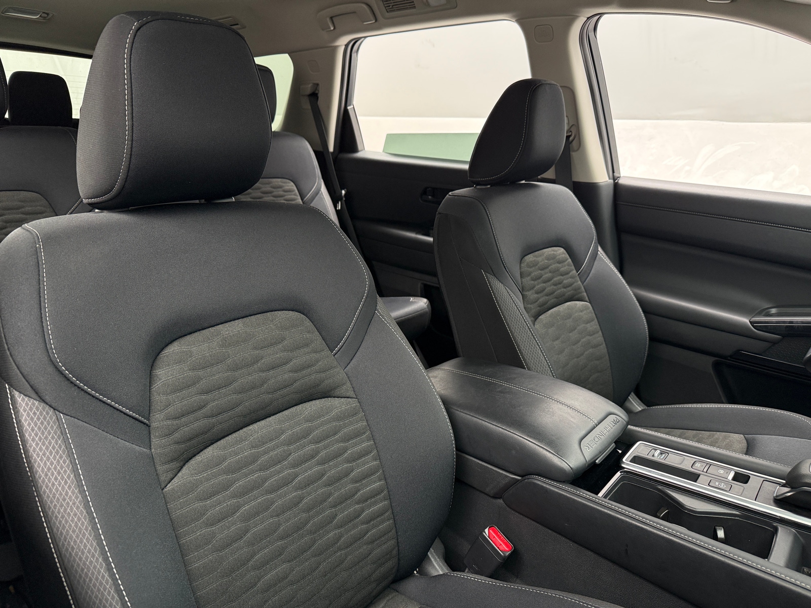 Thumbnail: 2025 Nissan Pathfinder - 2