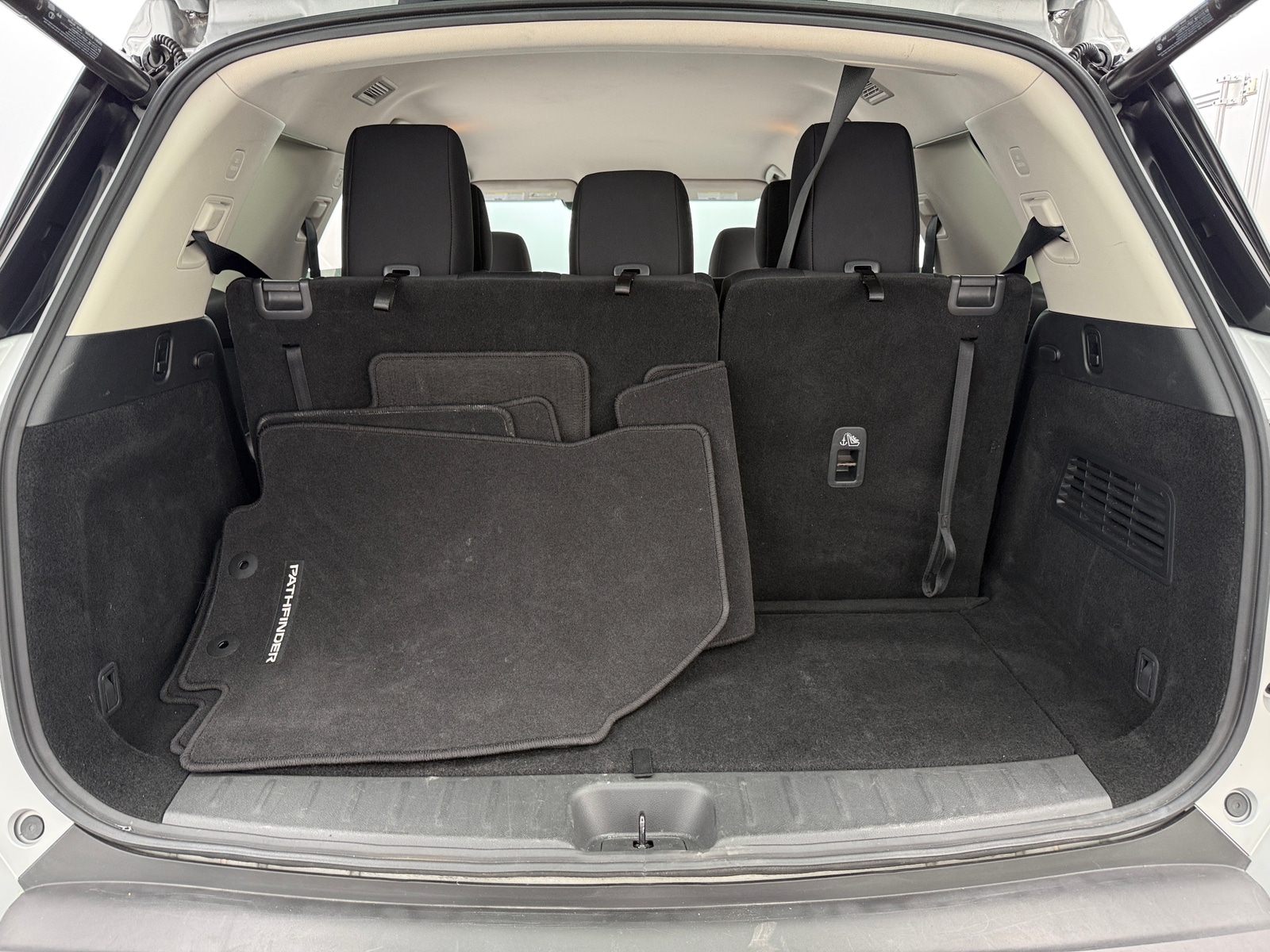 Thumbnail: 2025 Nissan Pathfinder - 7