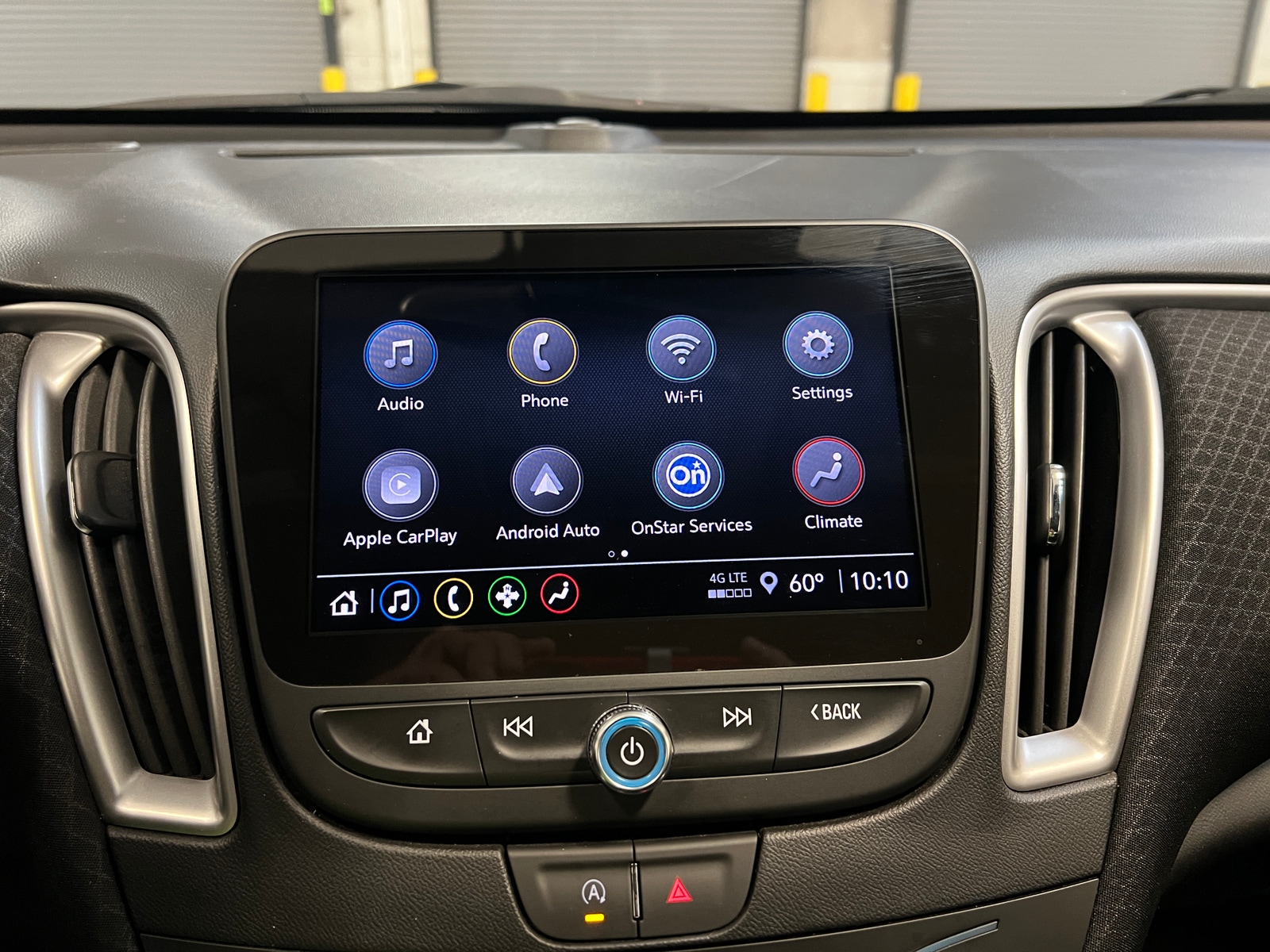 Thumbnail: 2024 Chevrolet Malibu - 4