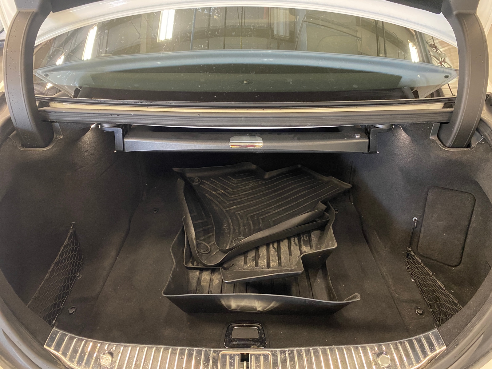 Thumbnail: 2015 Mercedes-Benz S-Class - 6