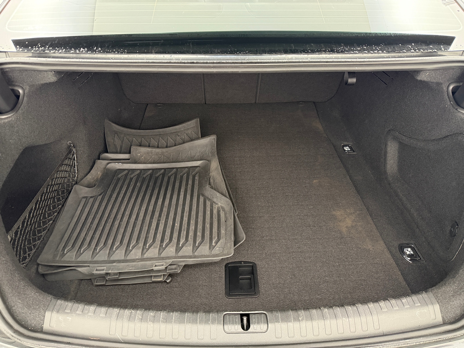 Thumbnail: 2020 Audi A6 - 6