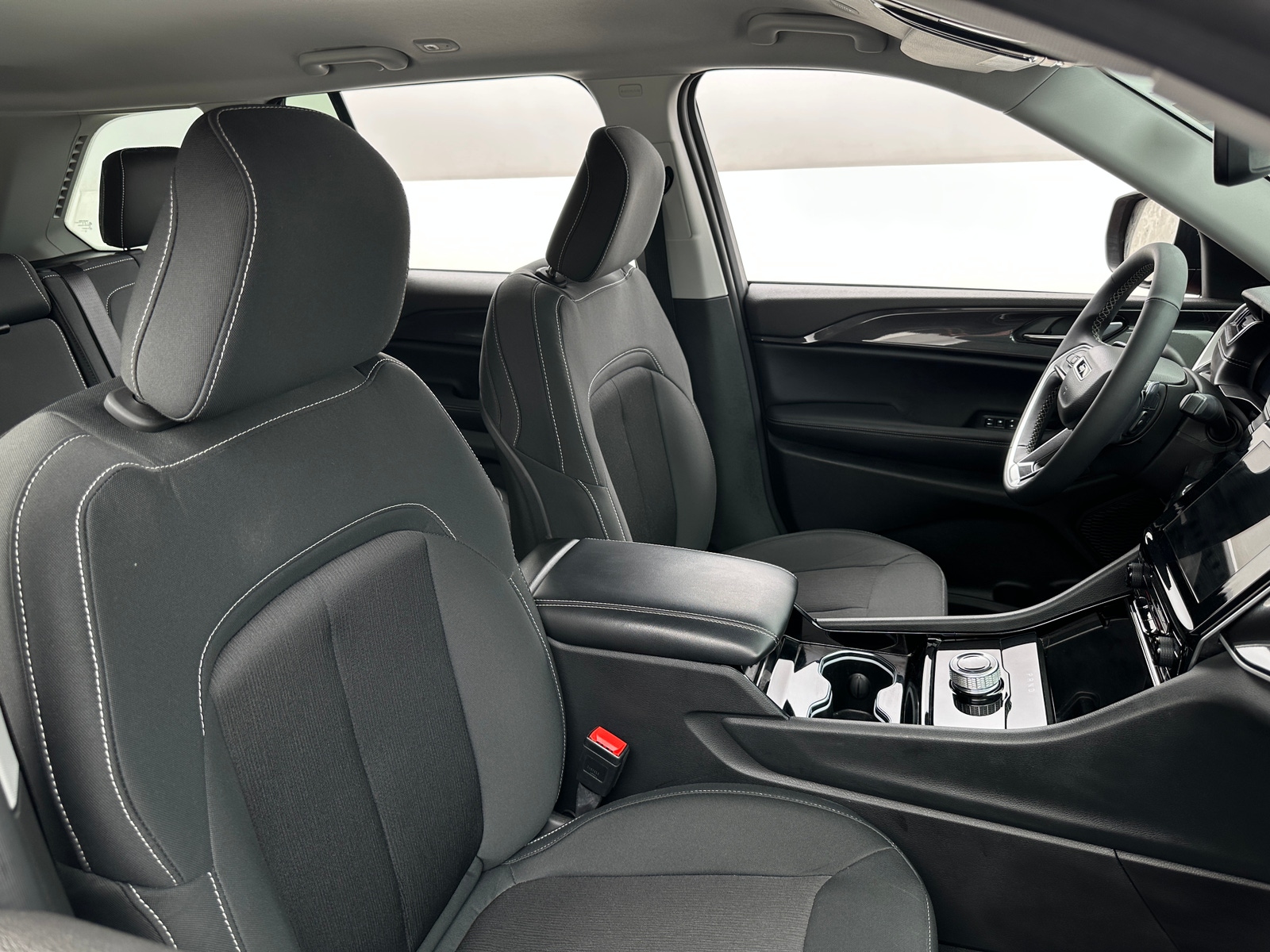 Thumbnail: 2023 Jeep Grand Cherokee - 2