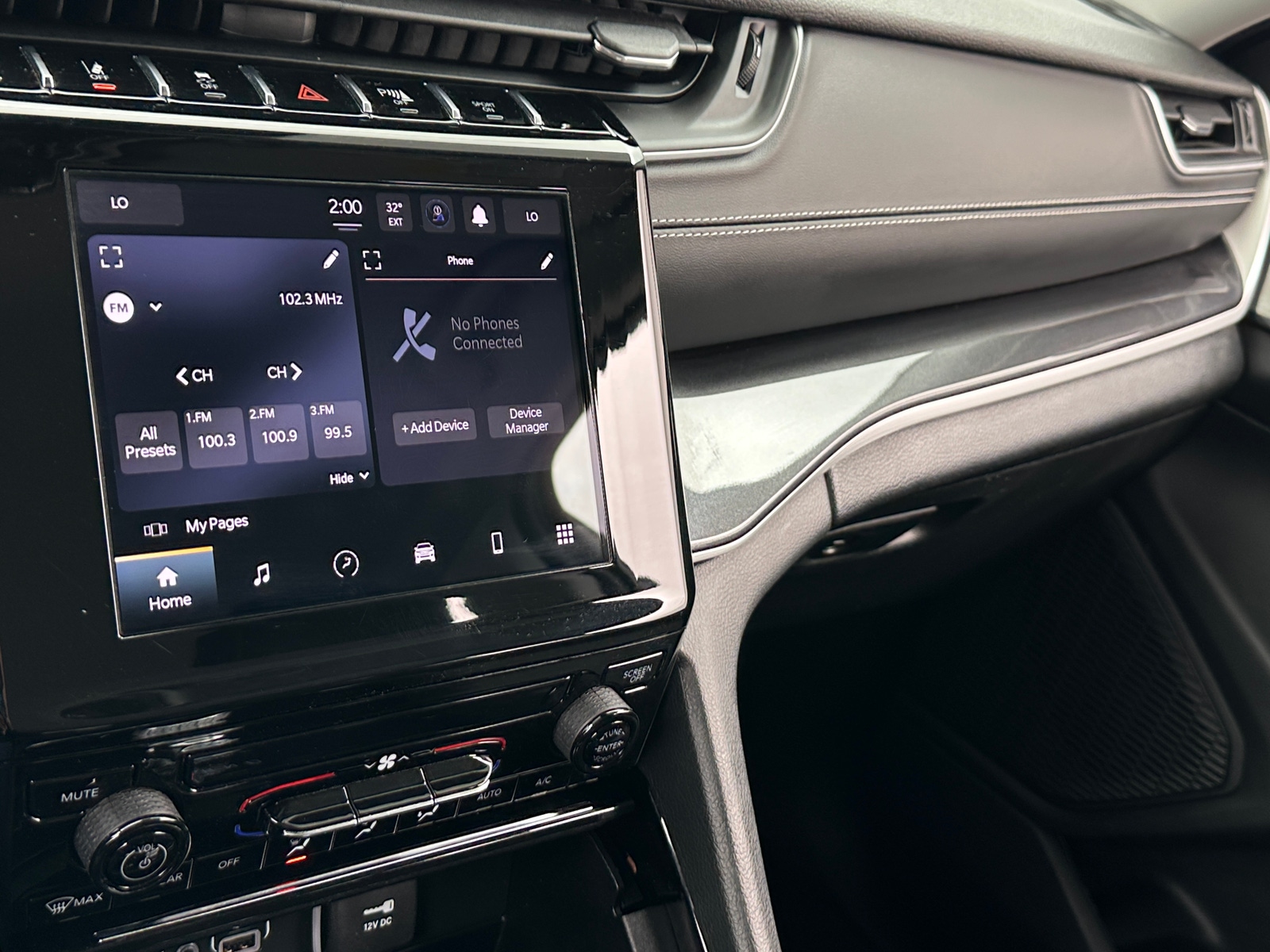 Thumbnail: 2023 Jeep Grand Cherokee - 4