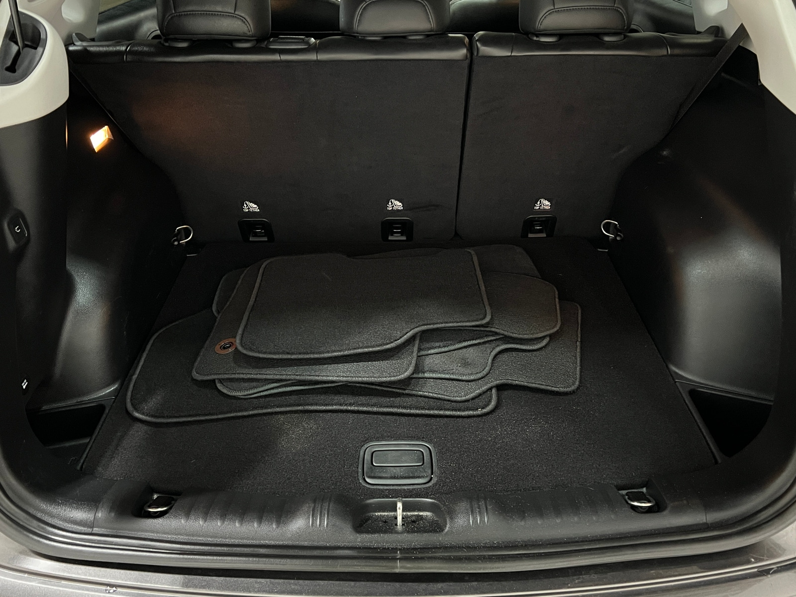 Thumbnail: 2018 Jeep Compass - 6