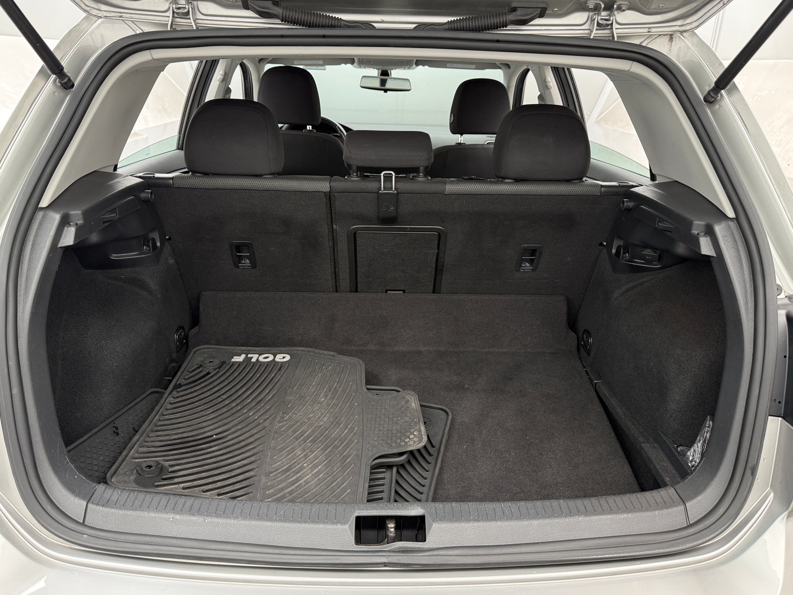 Thumbnail: 2018 Volkswagen Golf - 7