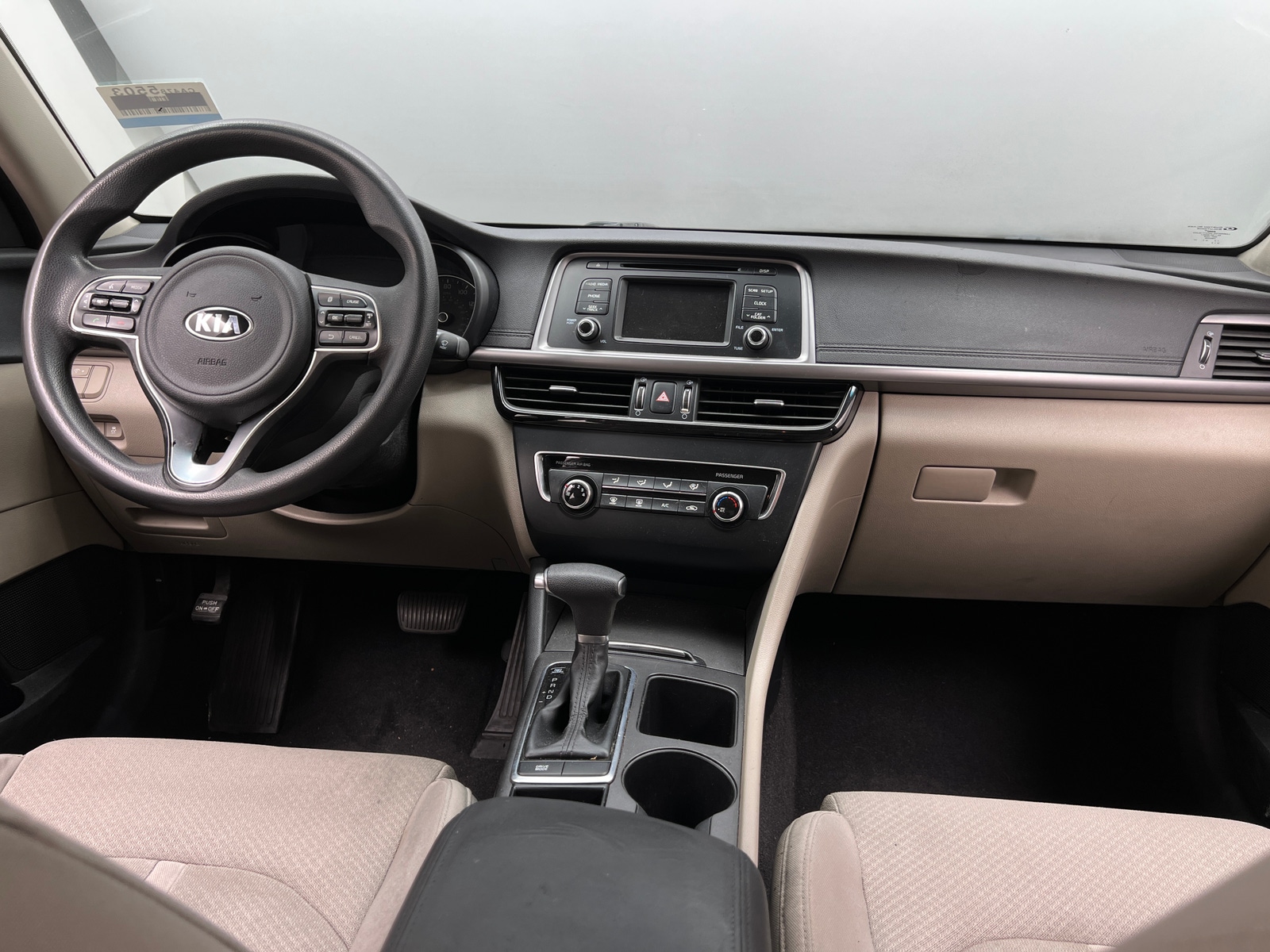 Thumbnail: 2016 Kia Optima - 3