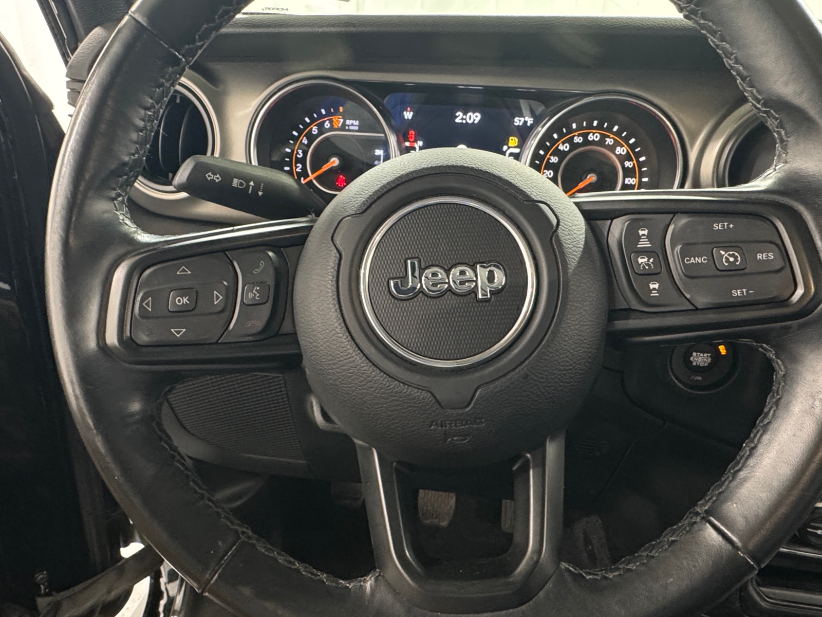 Thumbnail: 2021 Jeep Wrangler - 5