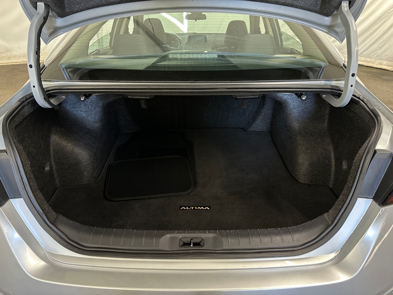 Thumbnail: 2024 Nissan Altima - 7