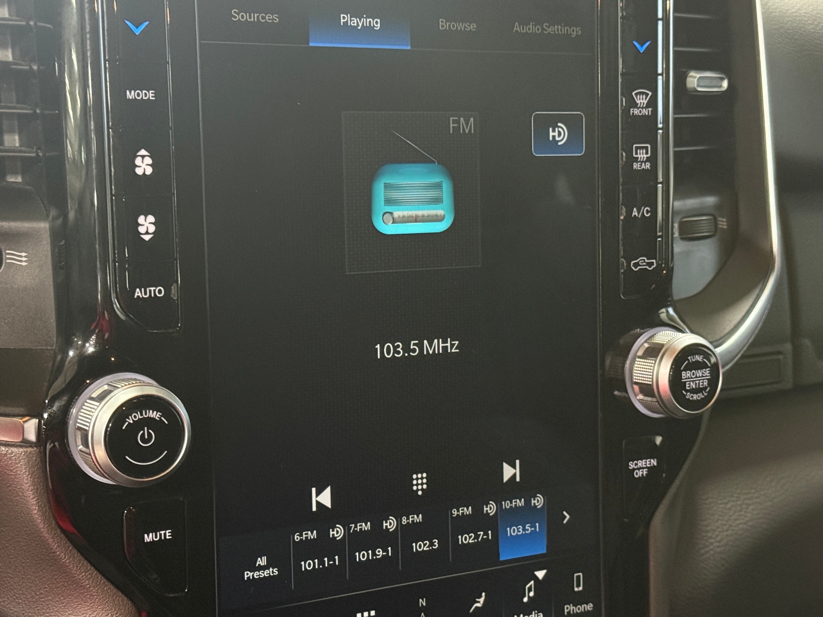 Thumbnail: 2024 RAM 1500 - 4