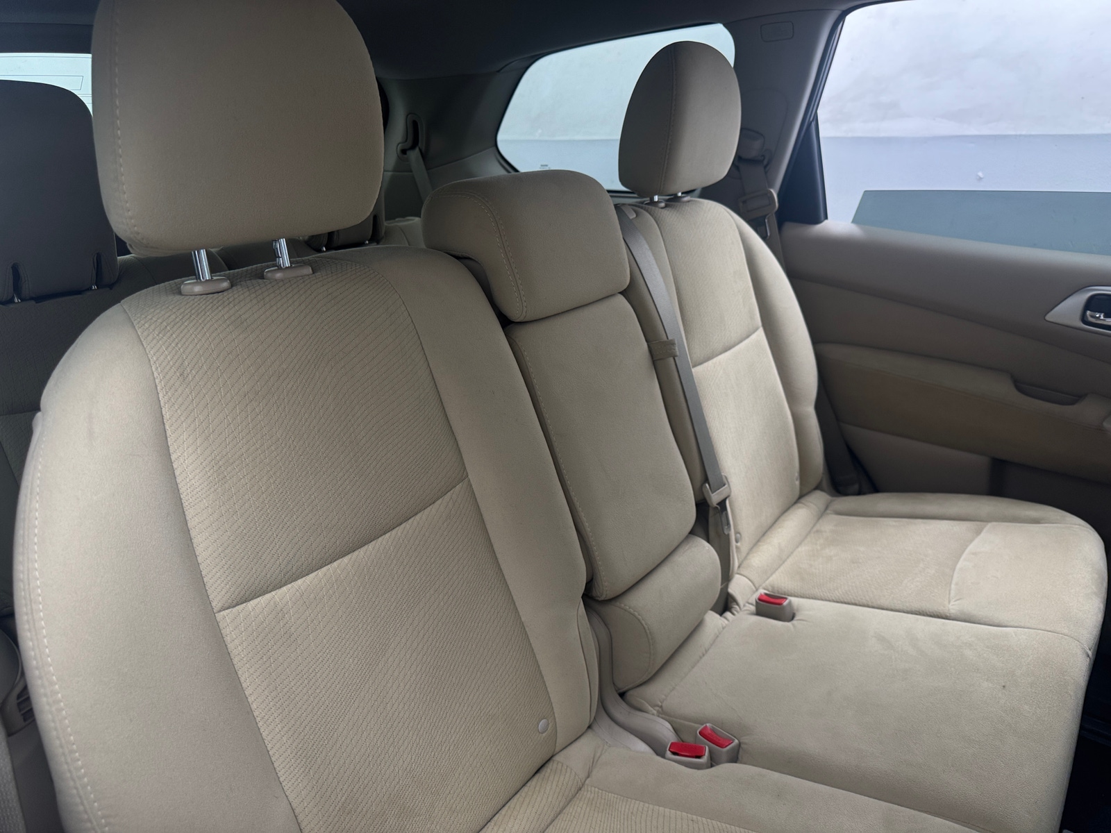 Thumbnail: 2016 Nissan Pathfinder - 6