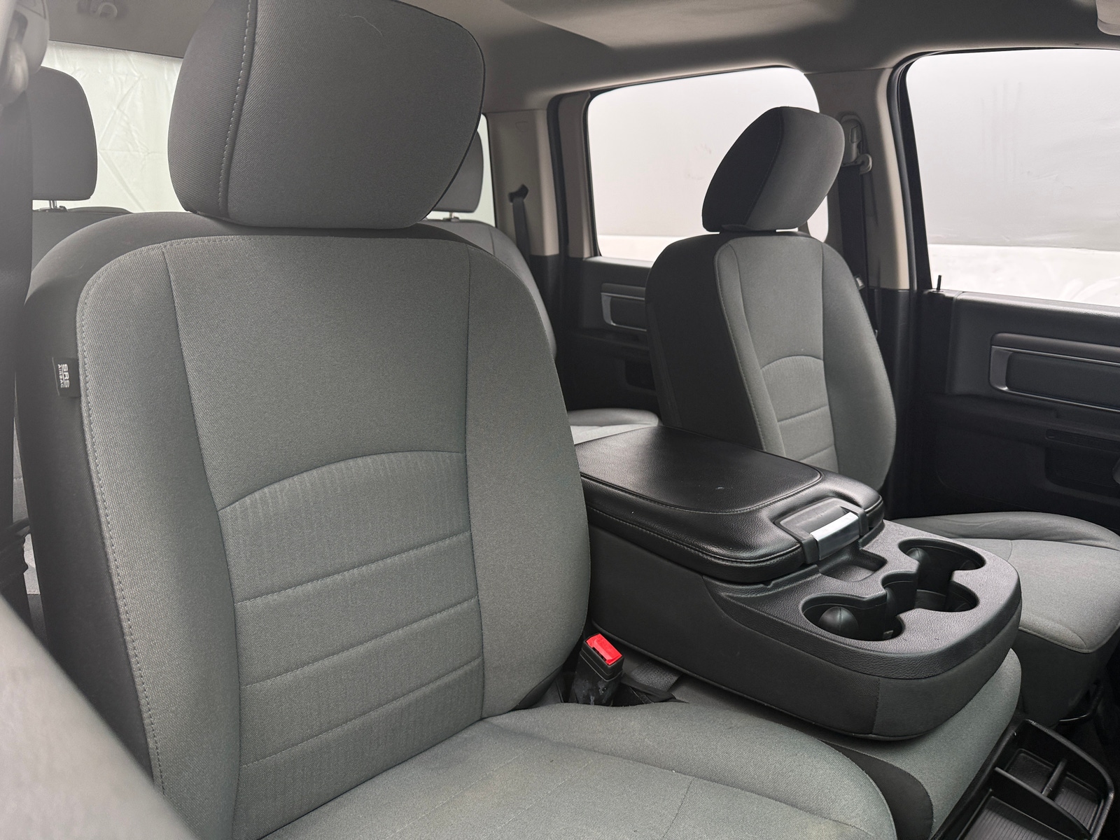 Thumbnail: 2022 RAM 1500 Classic - 2