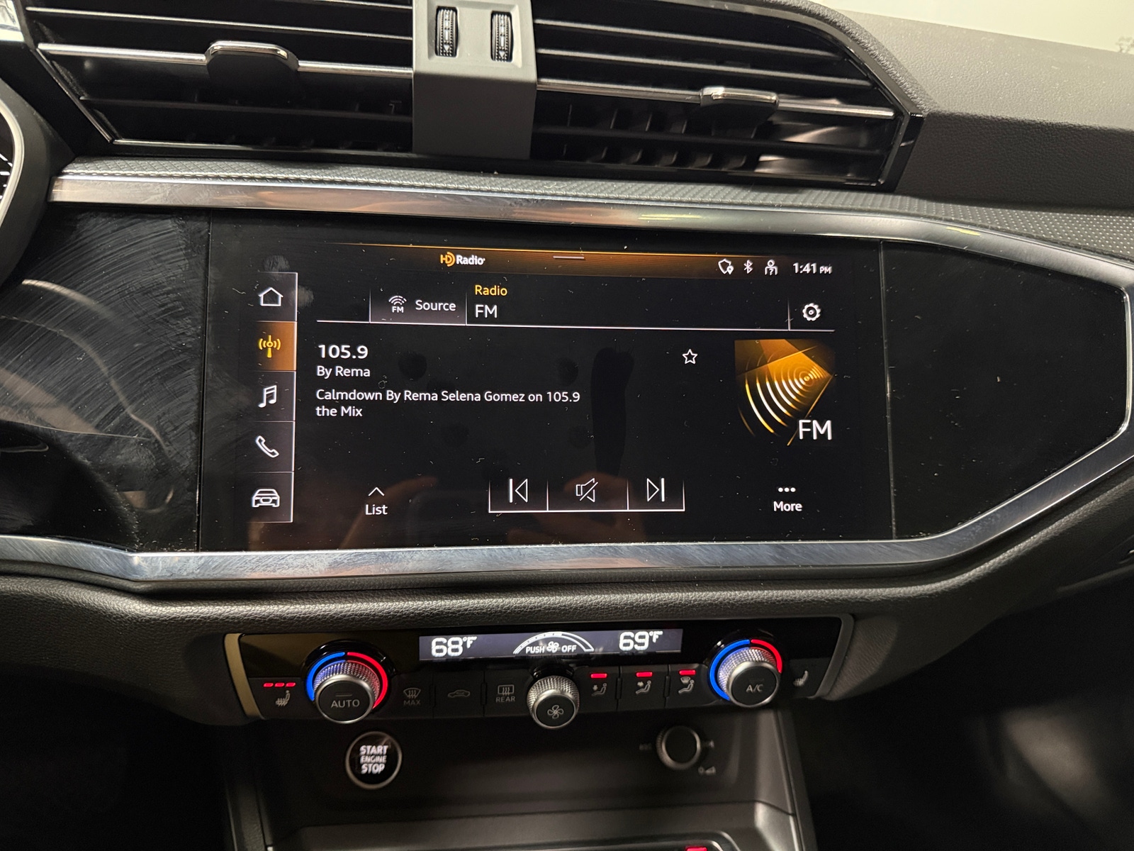 Thumbnail: 2024 Audi Q3 - 3